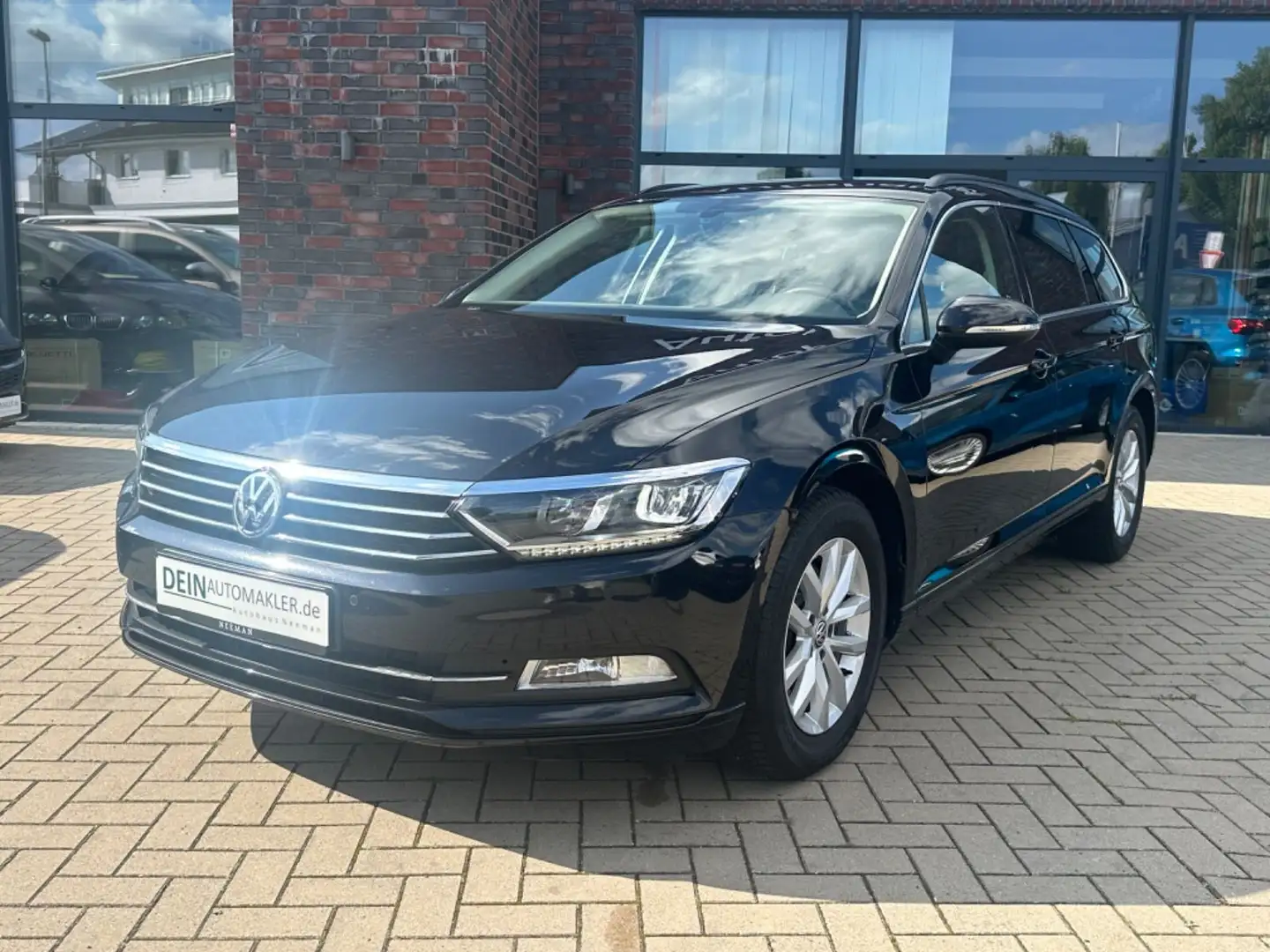 Volkswagen Passat Variant 2.0 TDI *DSG*LED*AHK* Schwarz - 1