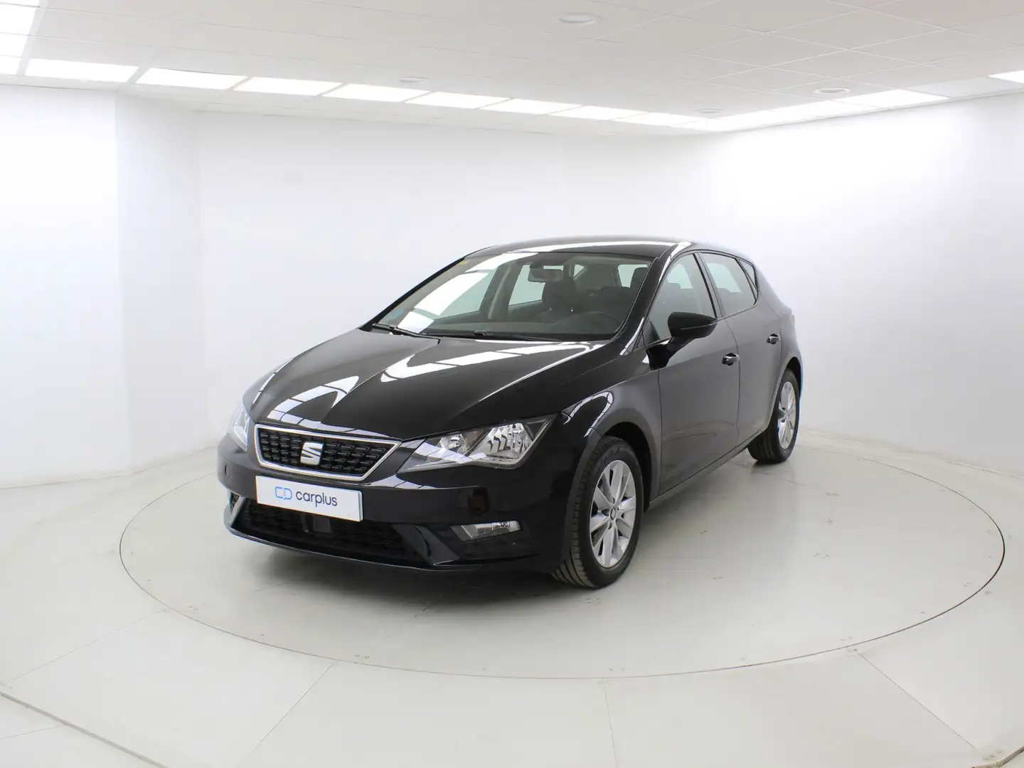 SEAT Leon ST 1.6TDI CR S&S Style 110 Negro - 2