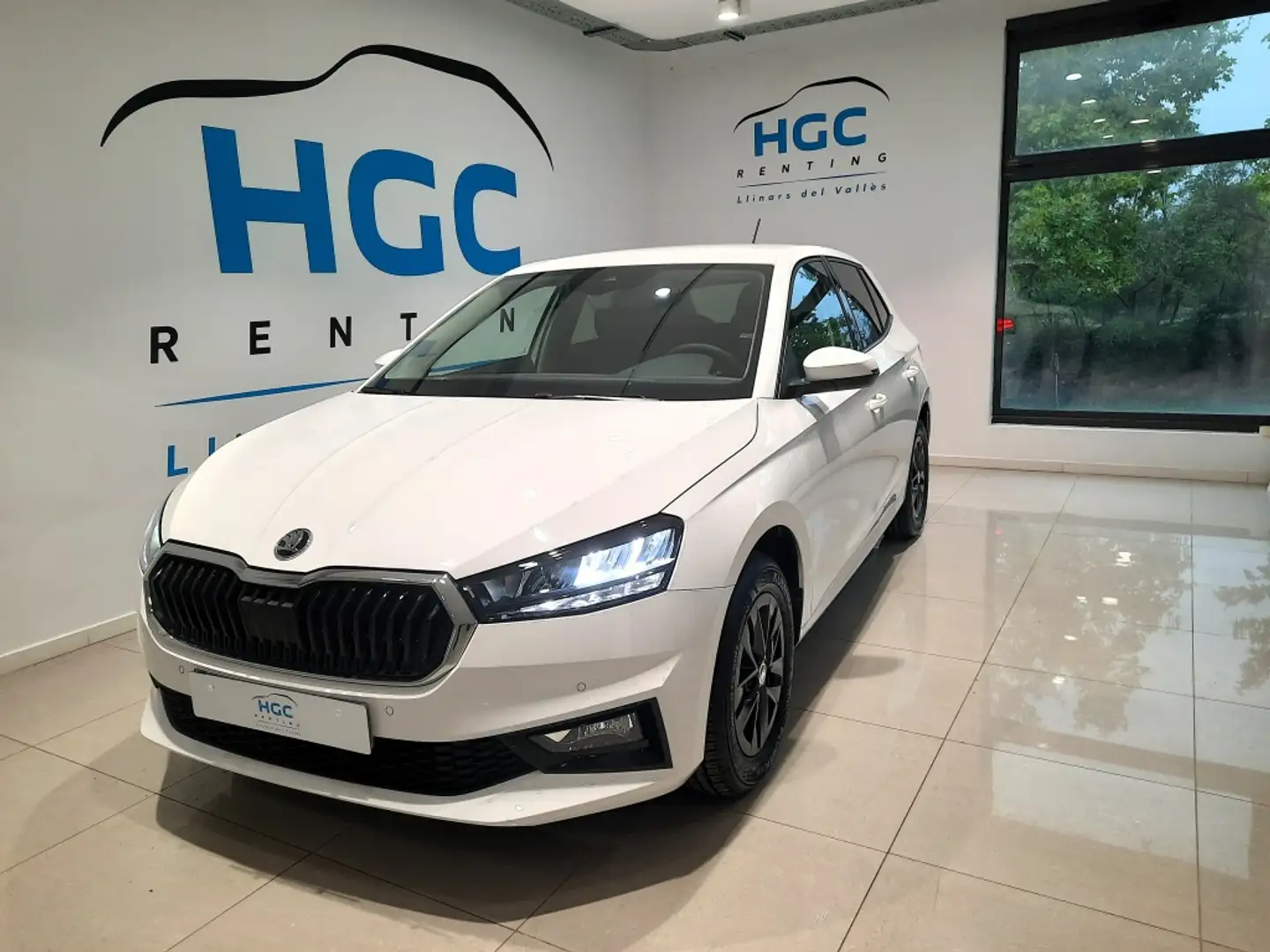 Skoda Fabia 1.0 TSI Selection 85kW Blanc - 1