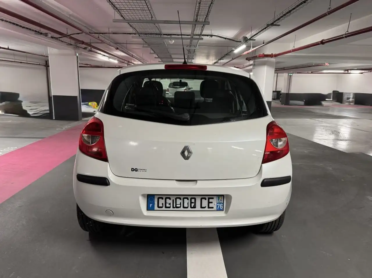 Renault Clio Citadine 5 portes — photo 7