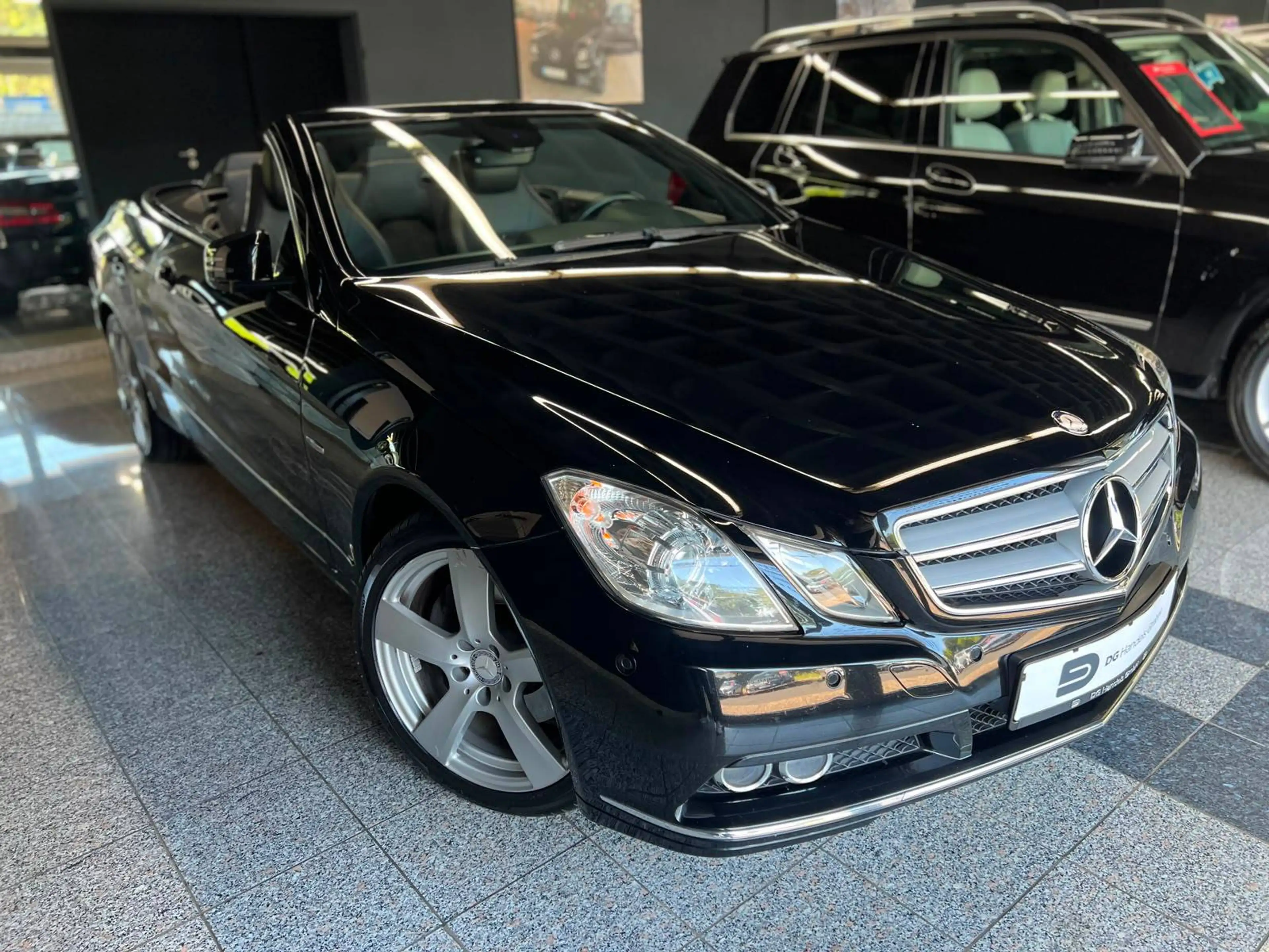 Mercedes-Benz E 350 E 350 CGI BlueEfficiency Avantgarde