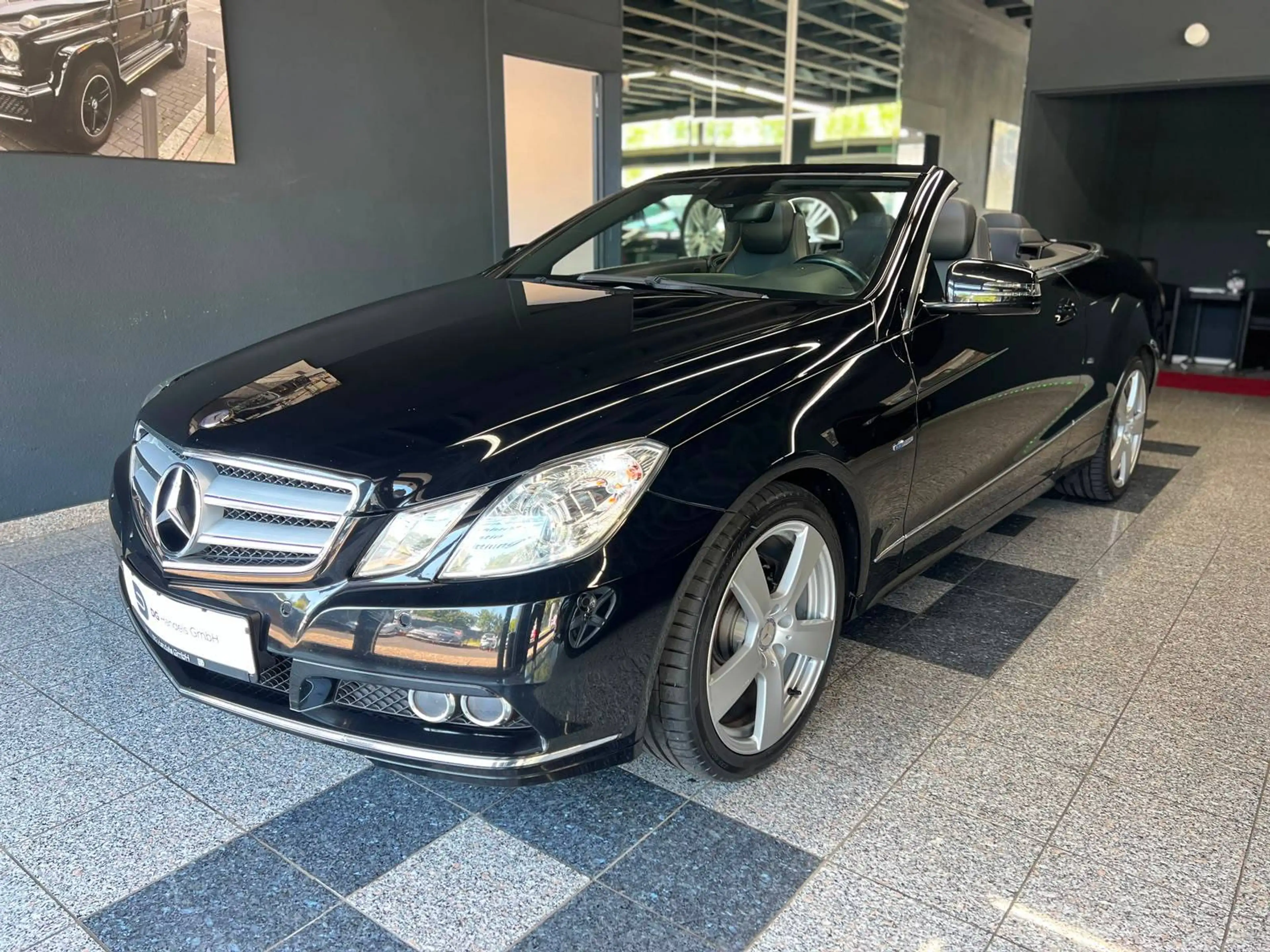 Mercedes-Benz E 350 E 350 CGI BlueEfficiency Avantgarde — photo 2