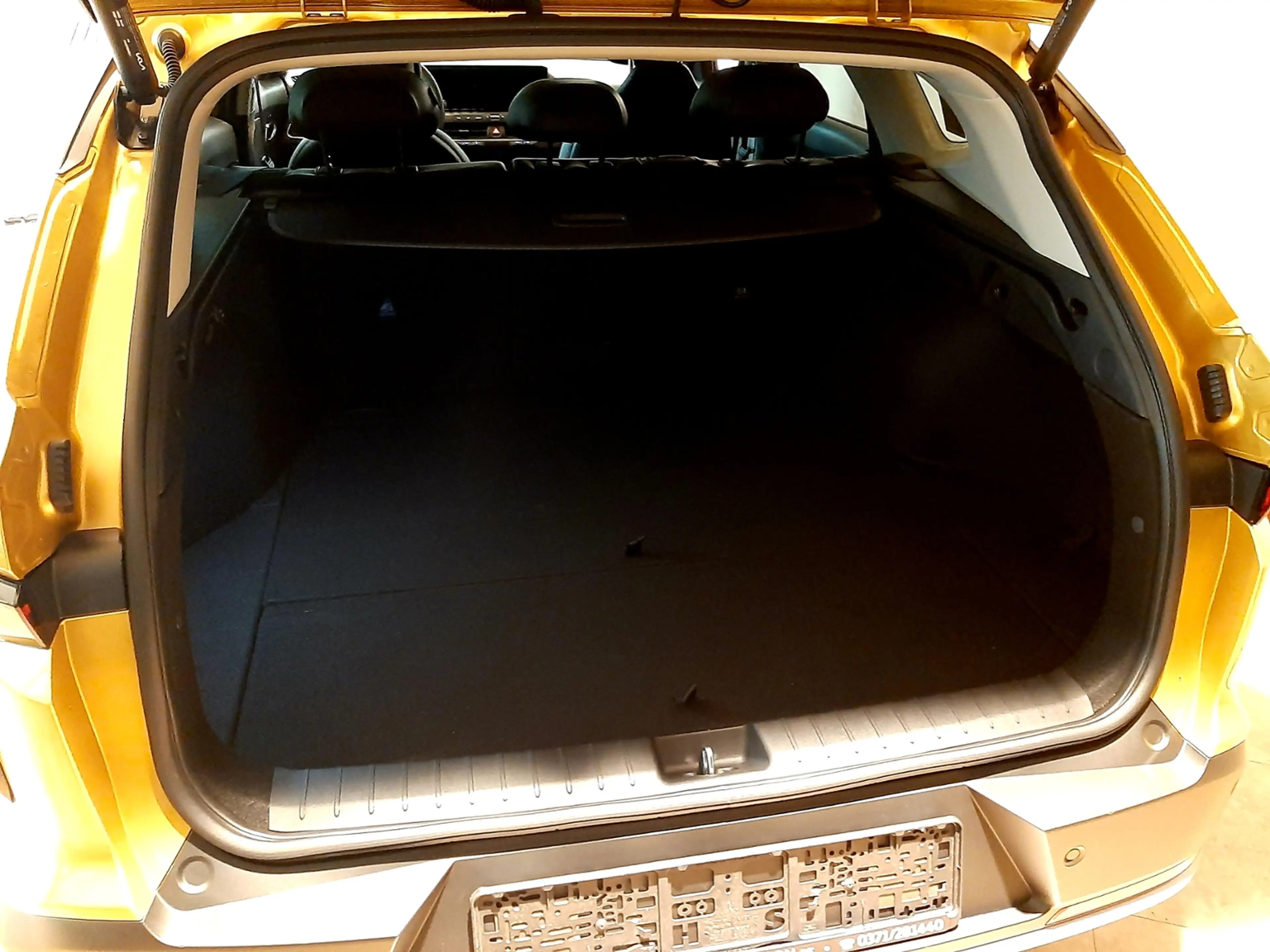 Kia K4 1.6T DCT7 150PS Edition-T LED NAVI el. HK MJ26 — photo 8