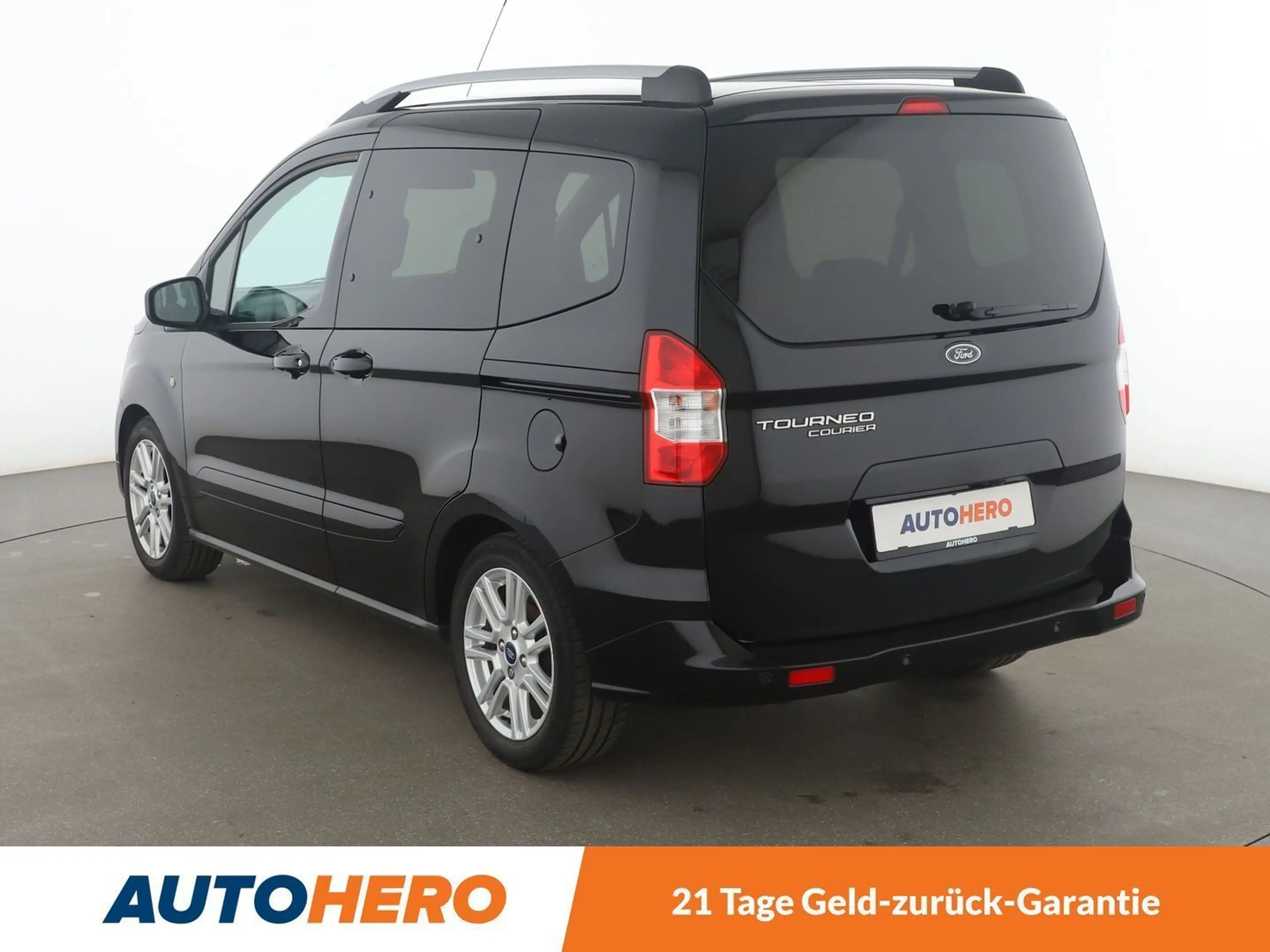 Ford Tourneo 1.0 EcoBoost Titanium *PDC*TEMPO*LIM* — photo 4