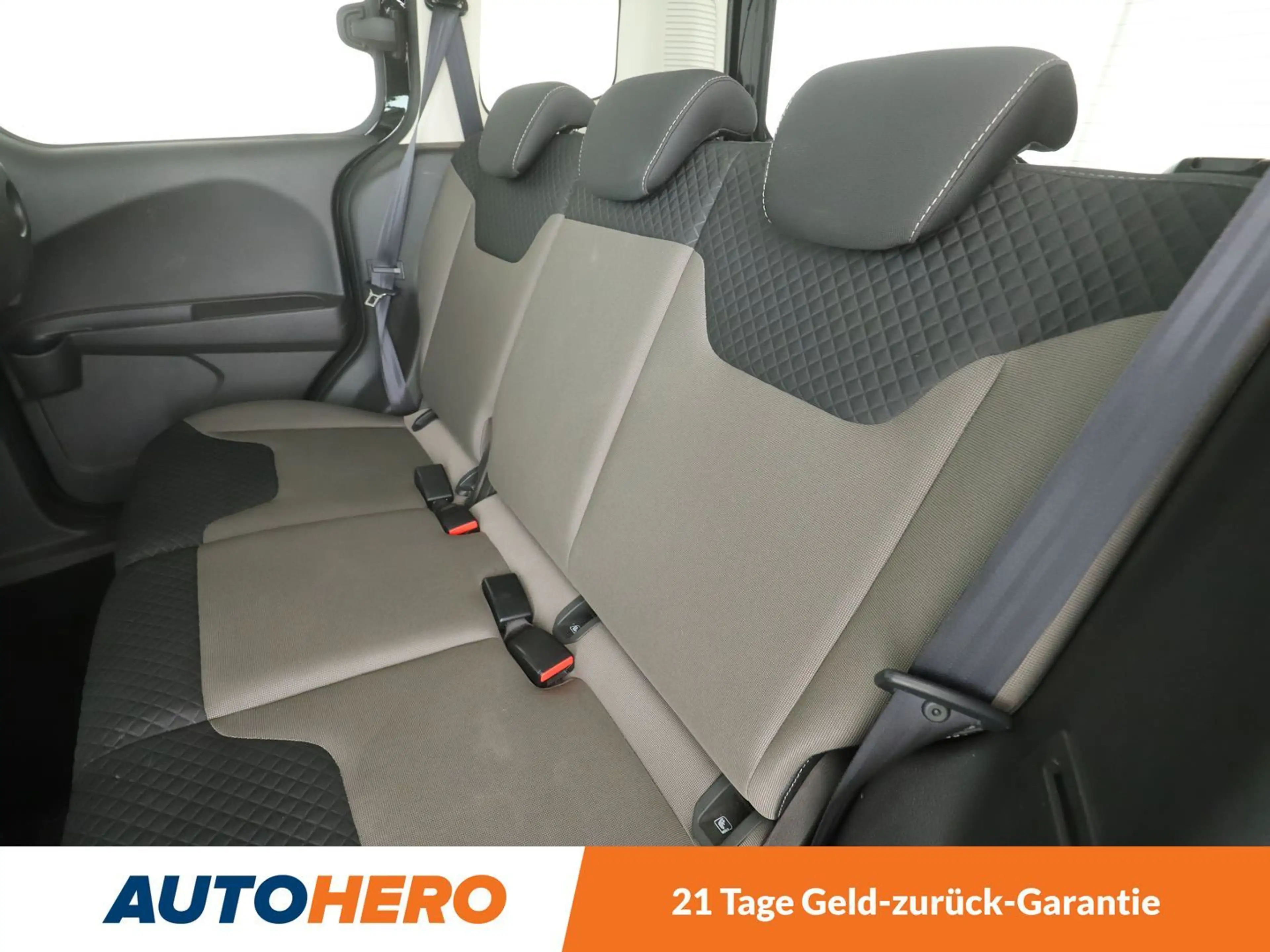 Ford Tourneo 1.0 EcoBoost Titanium *PDC*TEMPO*LIM* — photo 14