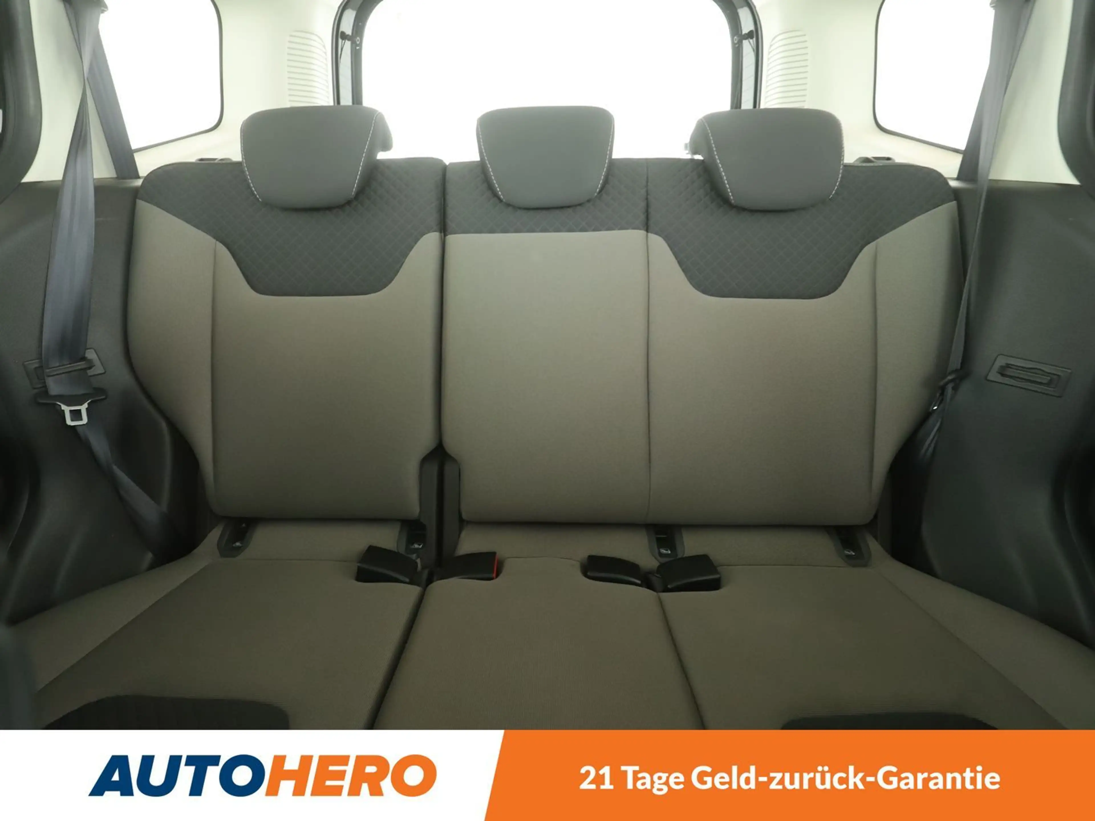 Ford Tourneo 1.0 EcoBoost Titanium *PDC*TEMPO*LIM* — photo 15