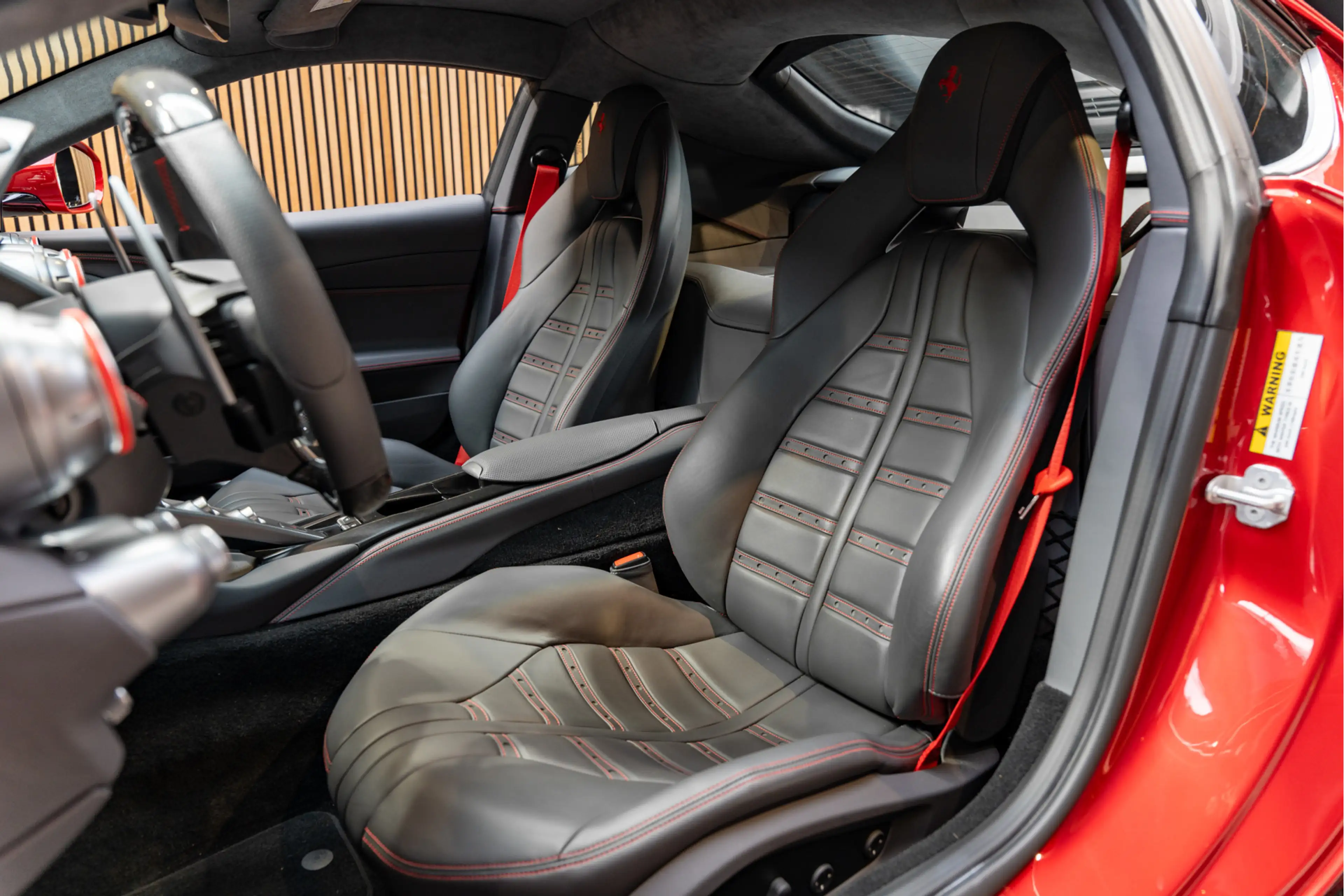 Ferrari 812 Superfast TDF Wheel Carbon JBL Passenger Display 6 — photo 9