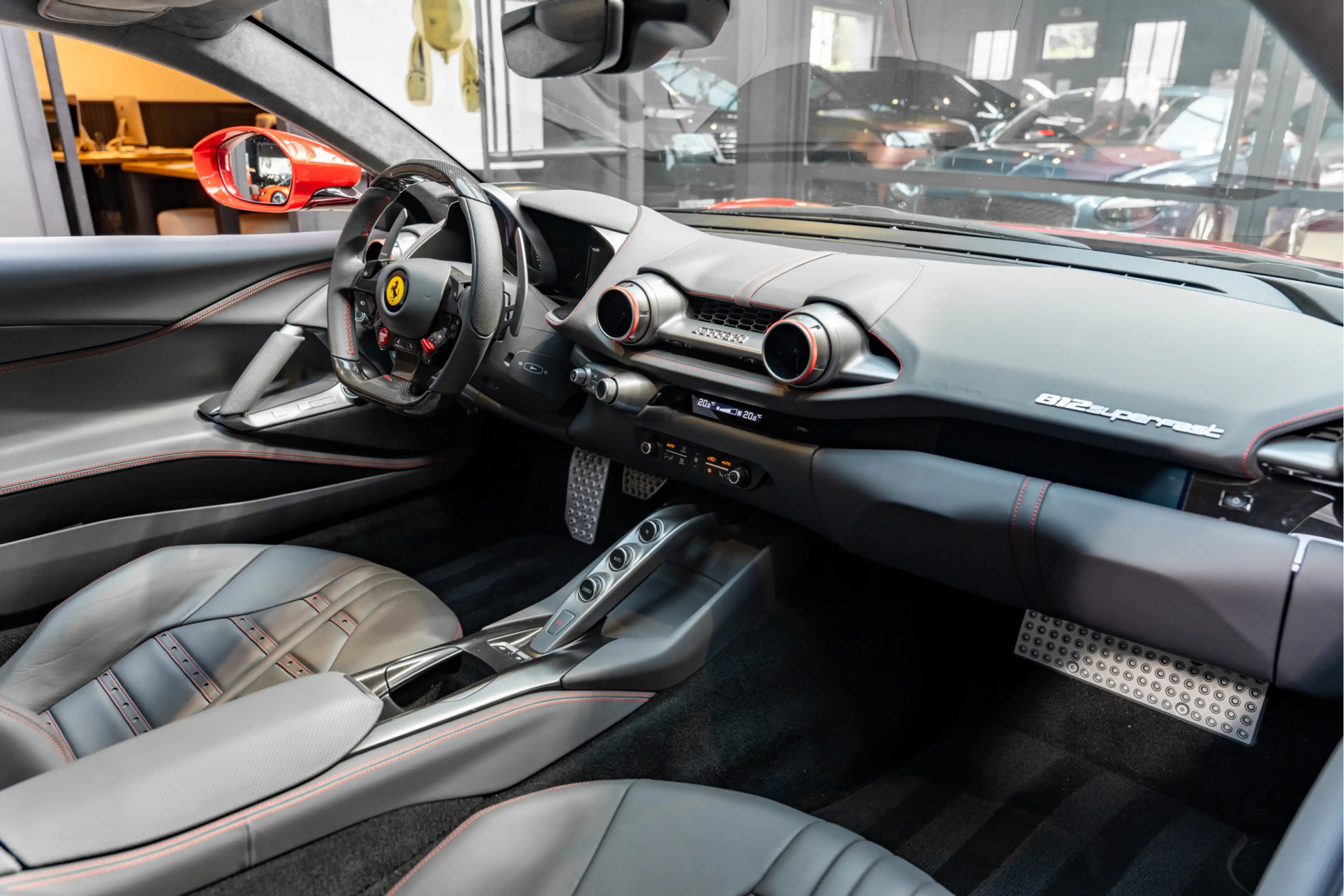 Ferrari 812 Superfast TDF Wheel Carbon JBL Passenger Display 6 — photo 8