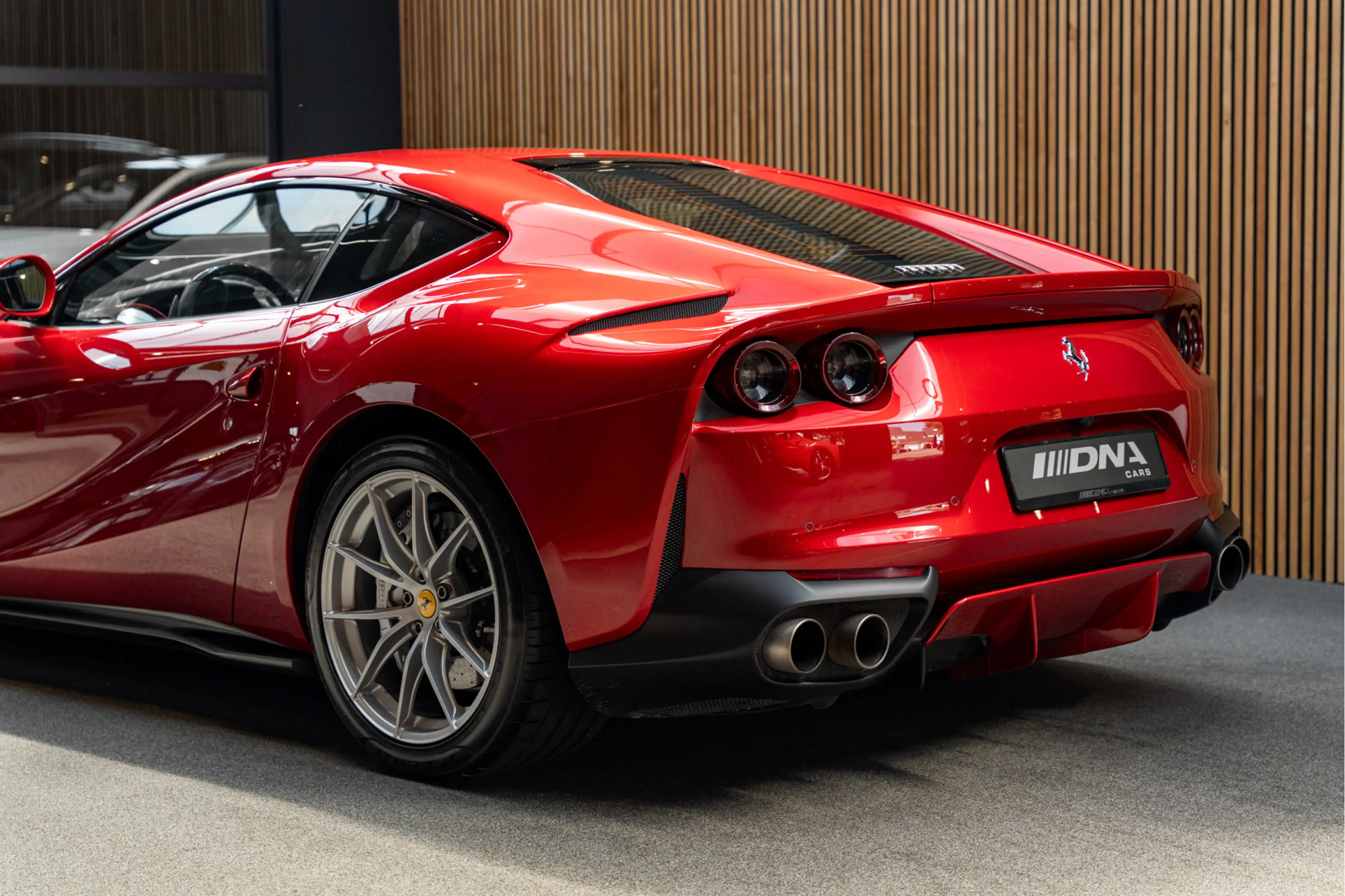Ferrari 812 Superfast TDF Wheel Carbon JBL Passenger Display 6 — photo 11