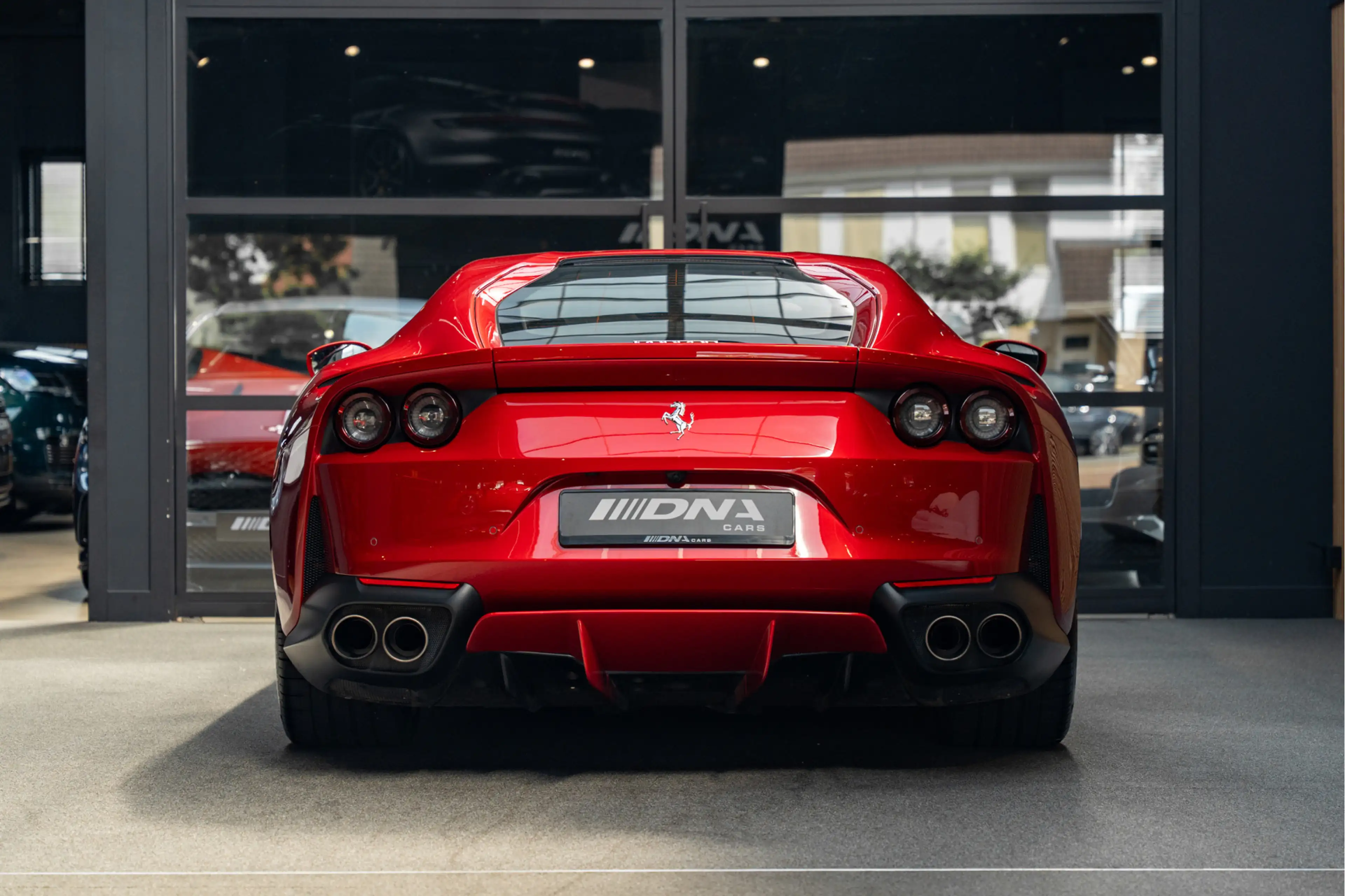 Ferrari 812 Superfast TDF Wheel Carbon JBL Passenger Display 6 — photo 4