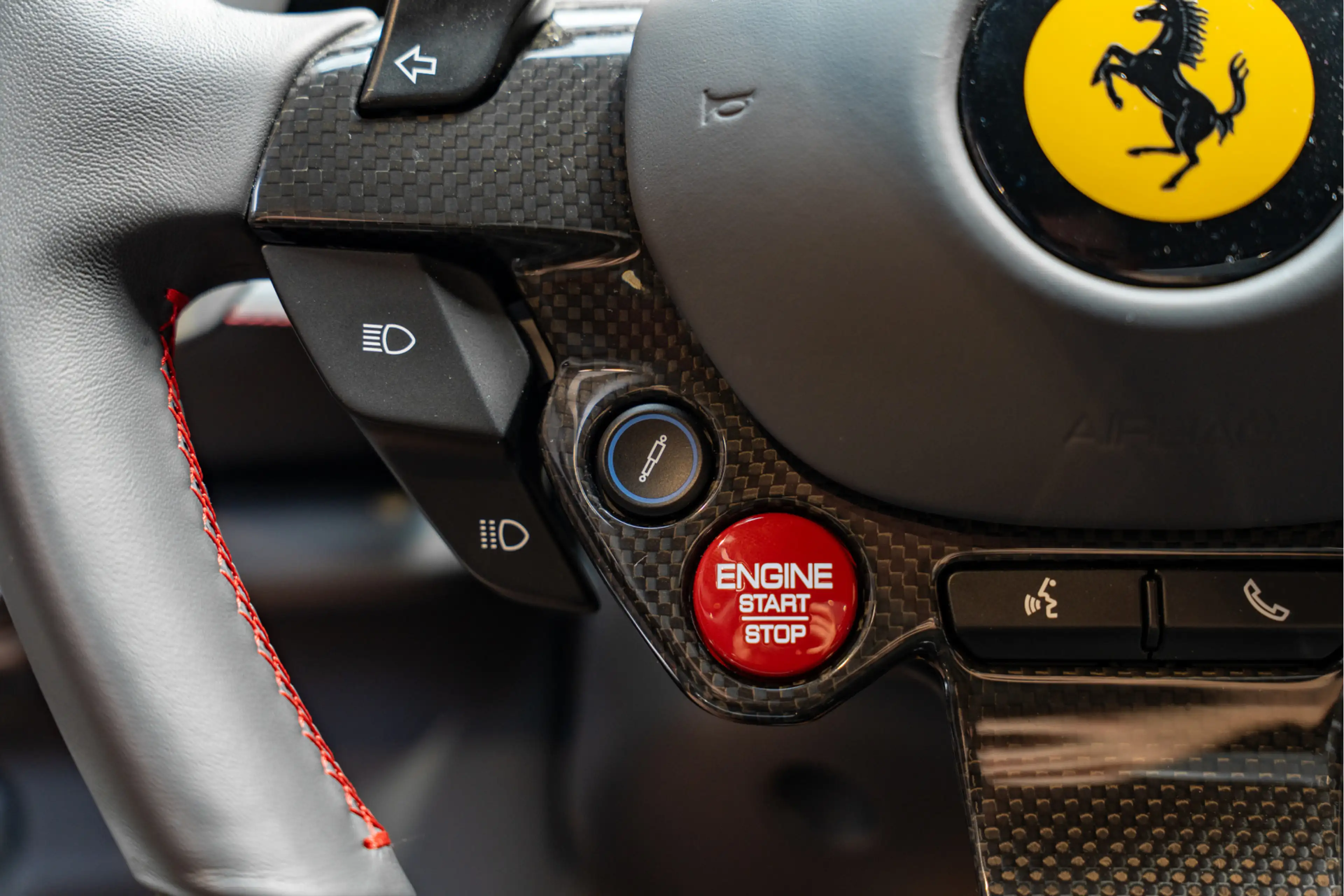 Ferrari 812 Superfast TDF Wheel Carbon JBL Passenger Display 6 — photo 34