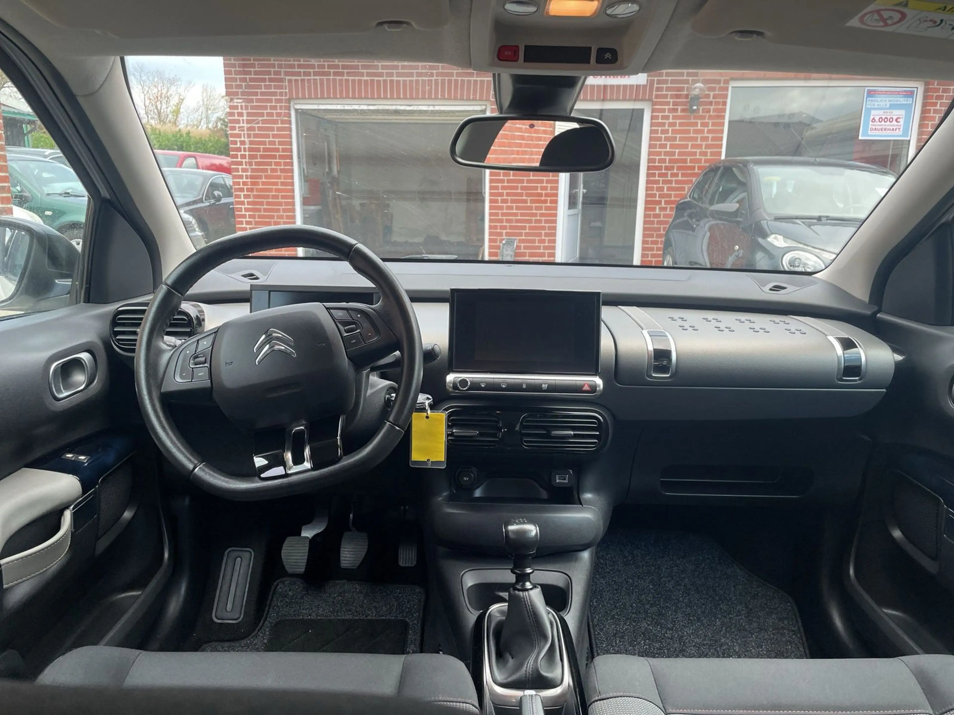 Citroen C4 Cactus Shine — photo 12
