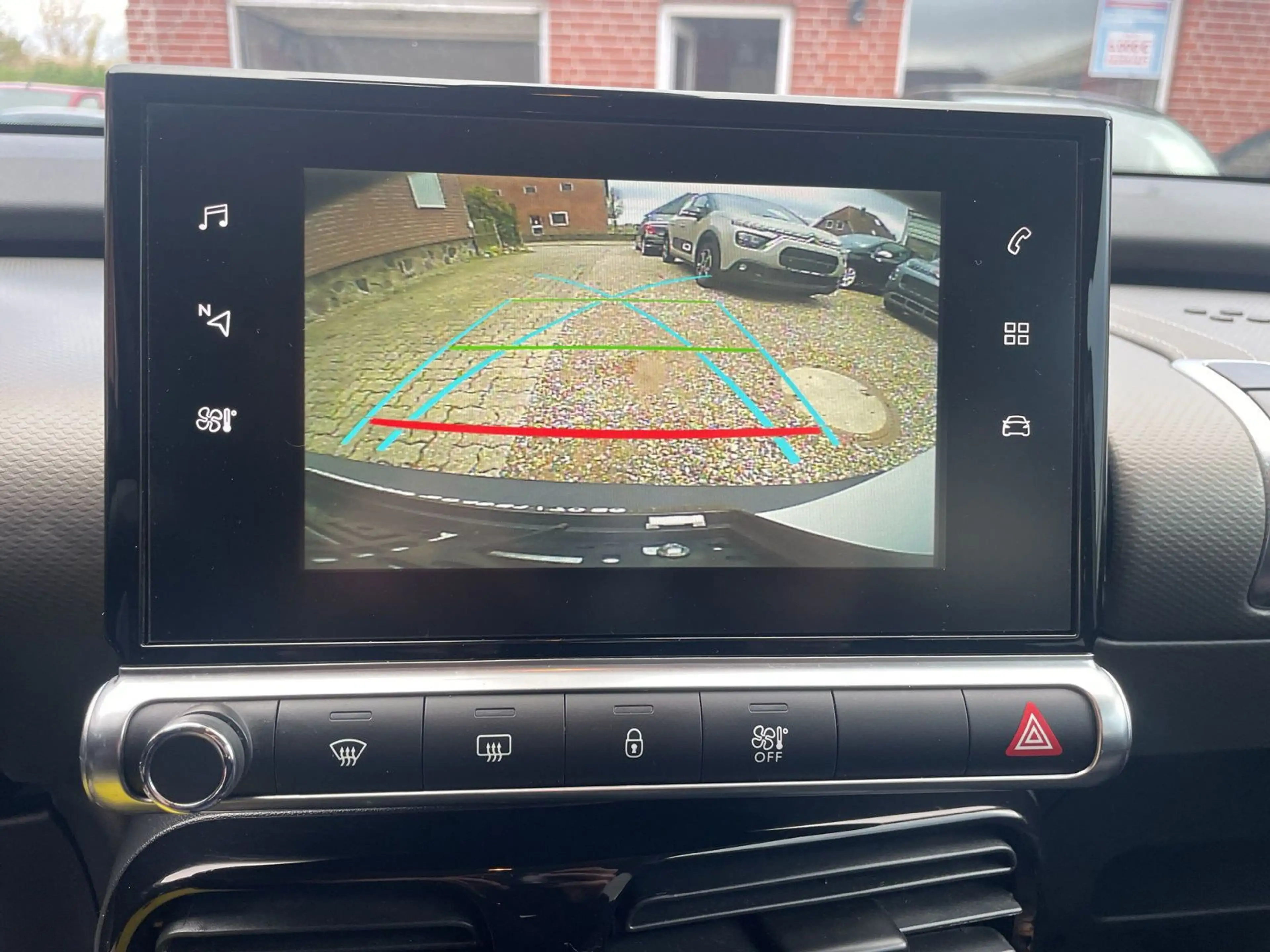 Citroen C4 Cactus Shine — photo 14