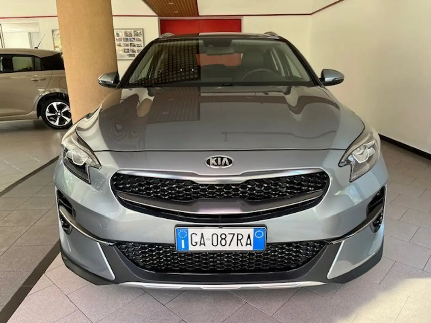 Kia XCeed 1.6 crdi Style 115cv Grigio - 2