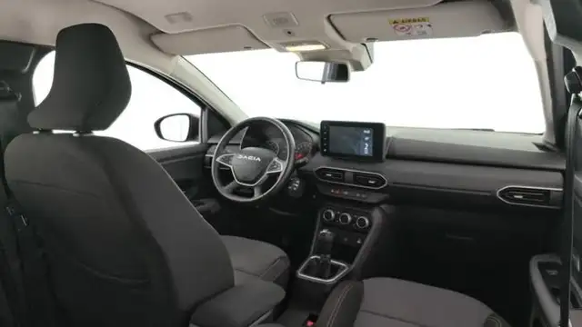 Dacia Sandero view 14