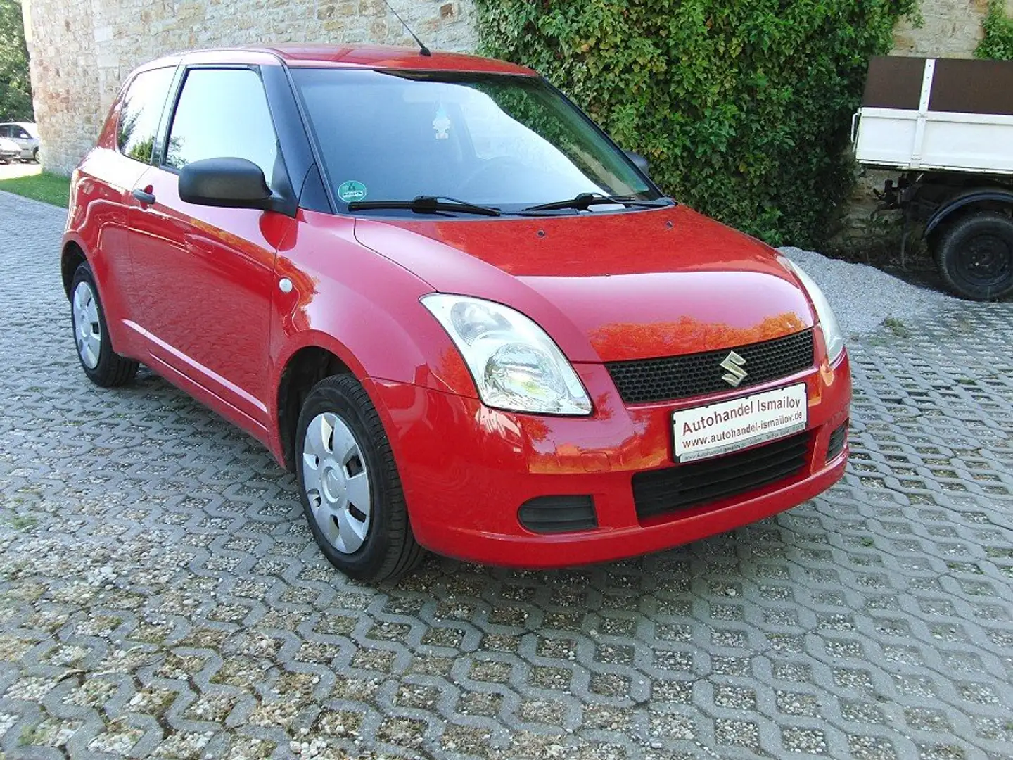 Suzuki Swift 1.3 Rouge - 1