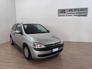 Corsa III 2000 3p 1.0