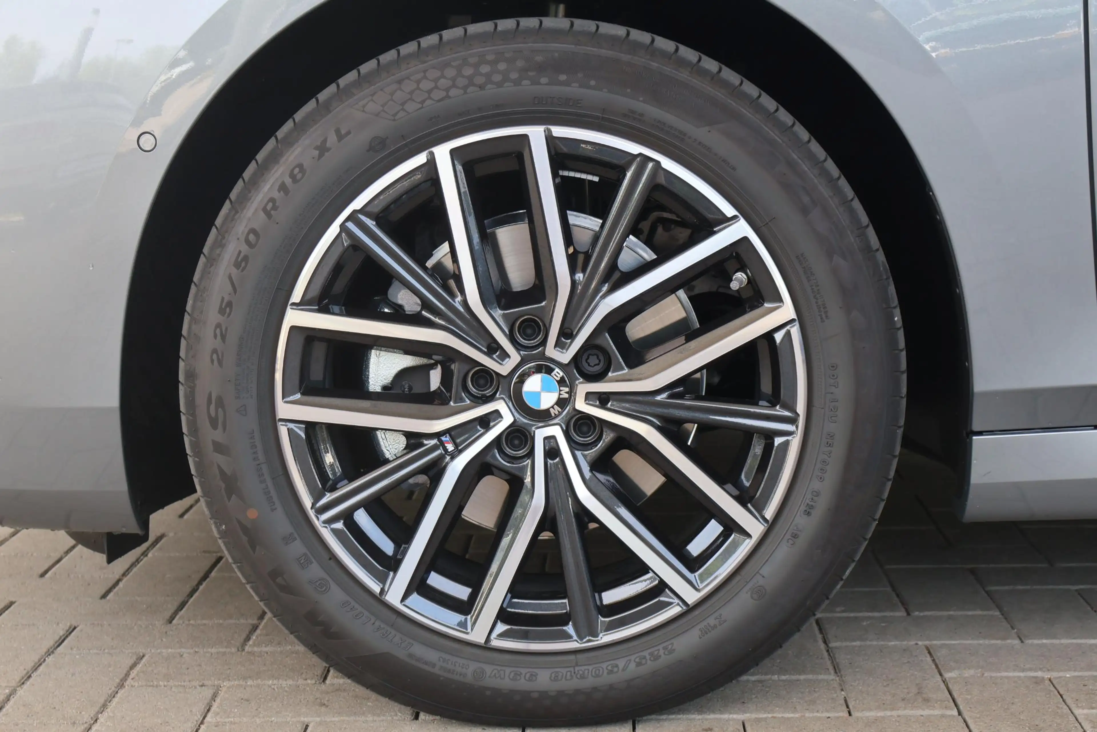 BMW 225 2-serie Active Tourer 225e xDrive | M Sport | Driv — photo 8