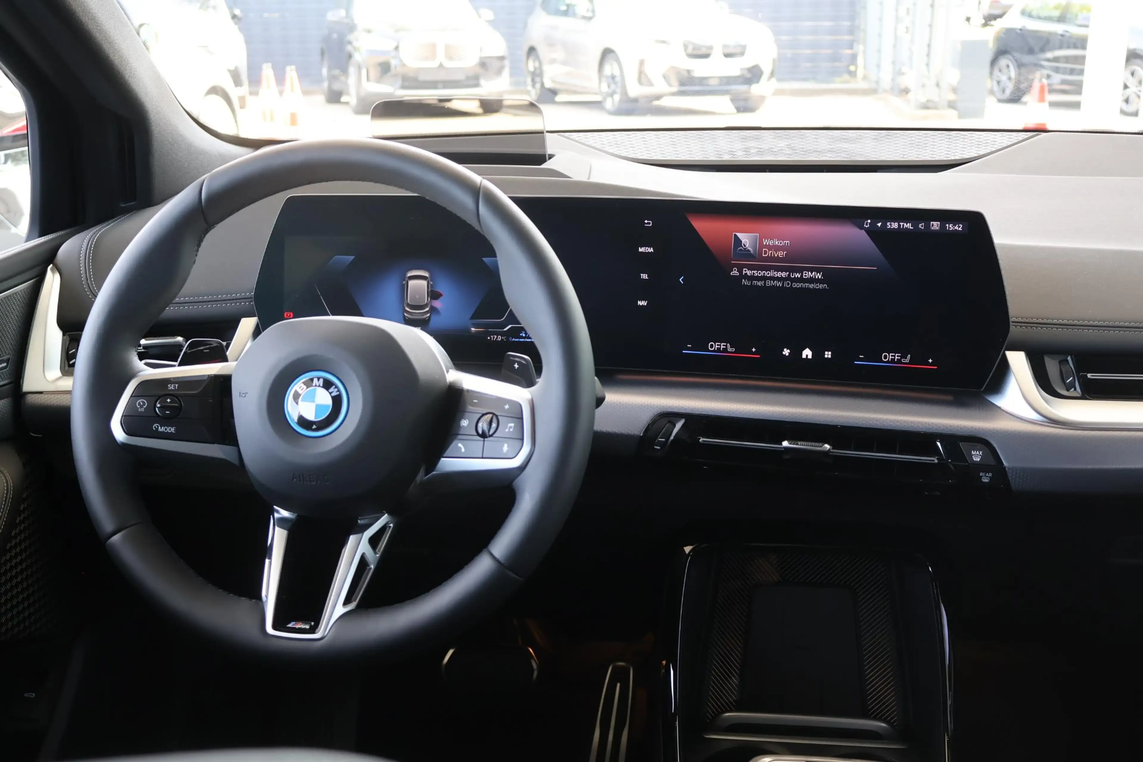 BMW 225 2-serie Active Tourer 225e xDrive | M Sport | Driv — photo 12