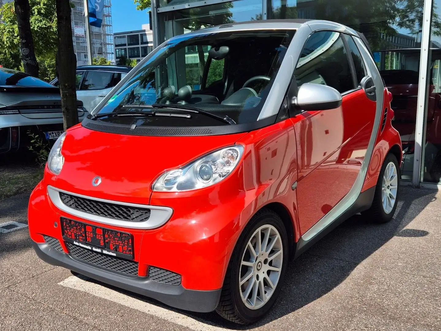smart forTwo fortwo cabrio 52 kW Rouge - 1