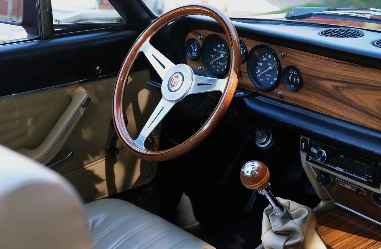 Fiat 124 снимка Fiat 124