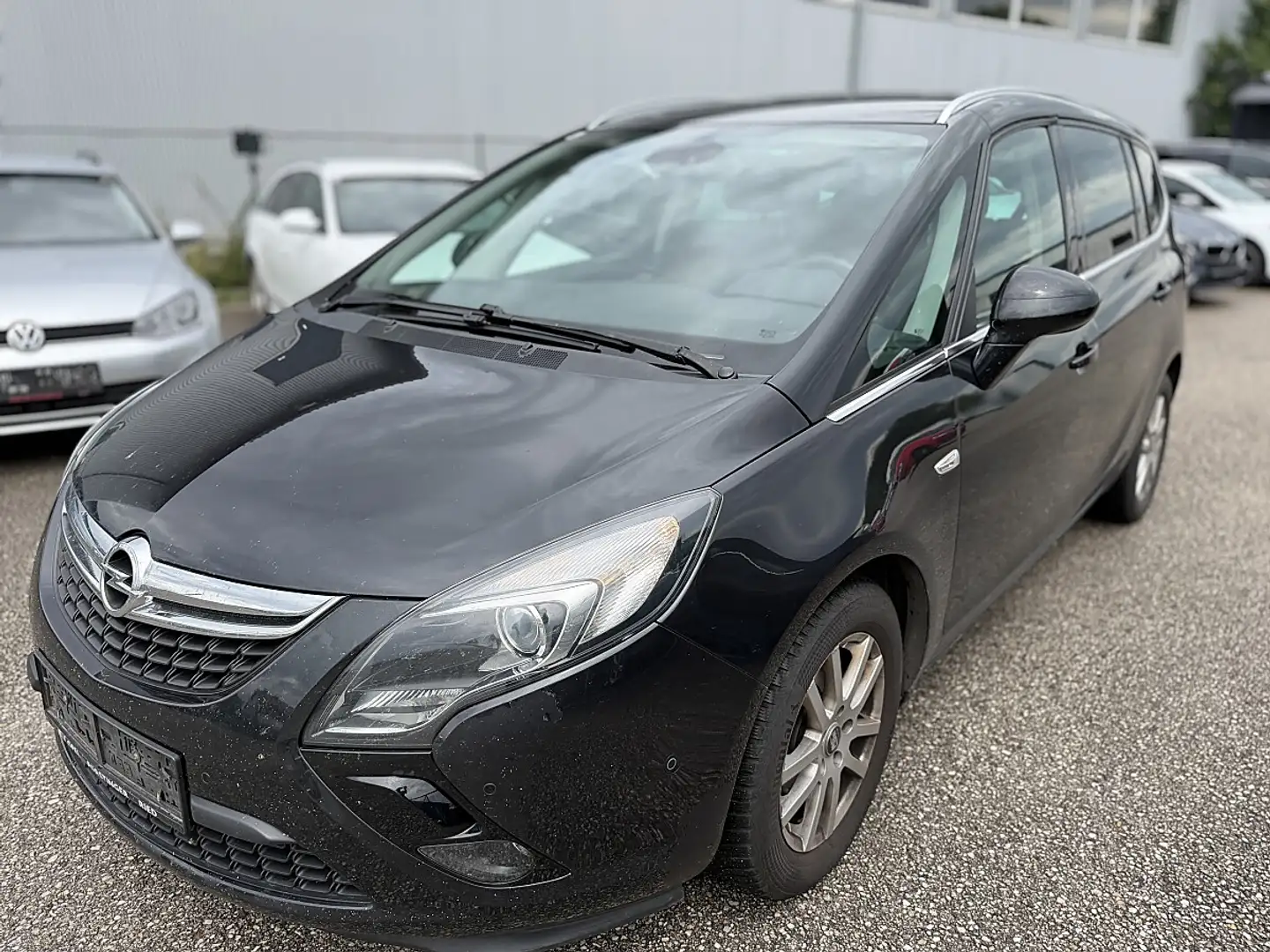 Opel Zafira Tourer 2,0 CDTI *Pickerl* 7 Sitzer Grau - 2