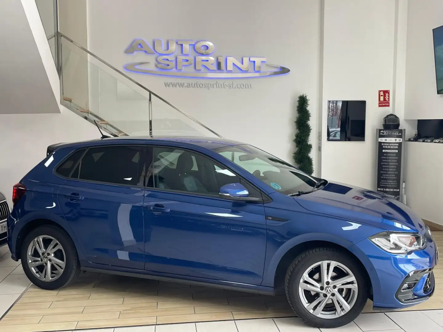 Volkswagen Polo 1.0 TSI R-Line 70kW Azul - 2