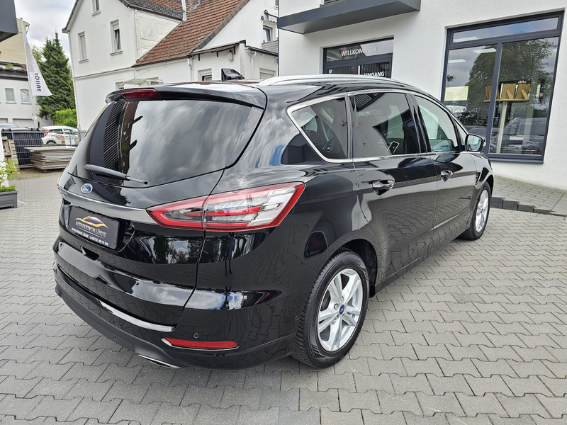 Ford S-Max 2.0 TDCI Titanium LED RFK NAVI 7-Sitzer — photo 4