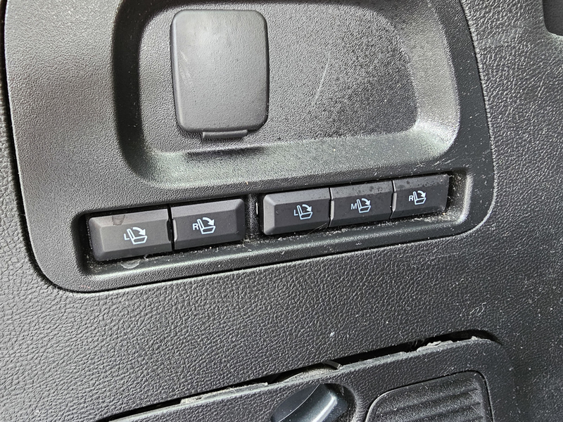Ford S-Max 2.0 TDCI Titanium LED RFK NAVI 7-Sitzer — photo 14