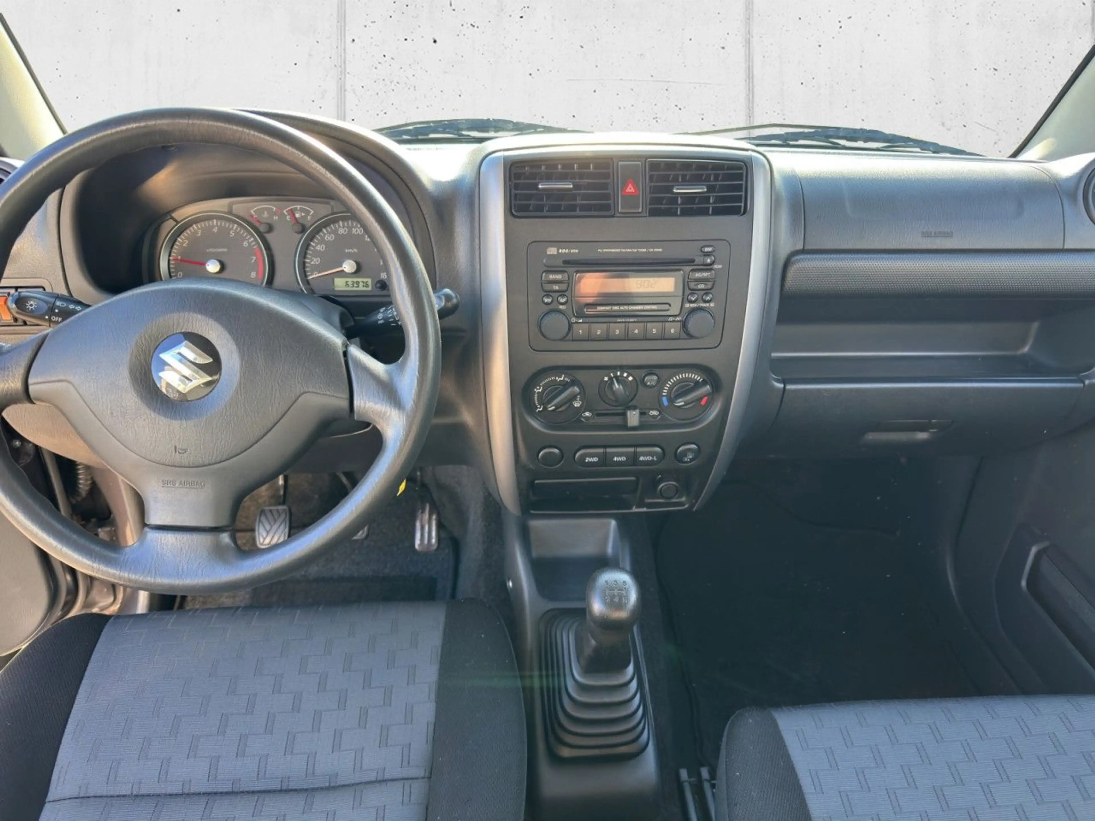 Suzuki Jimny Comfort, AHK Klima el. Fenster — photo 13