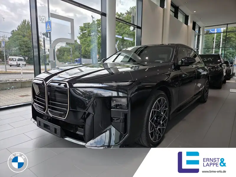 BMW I7