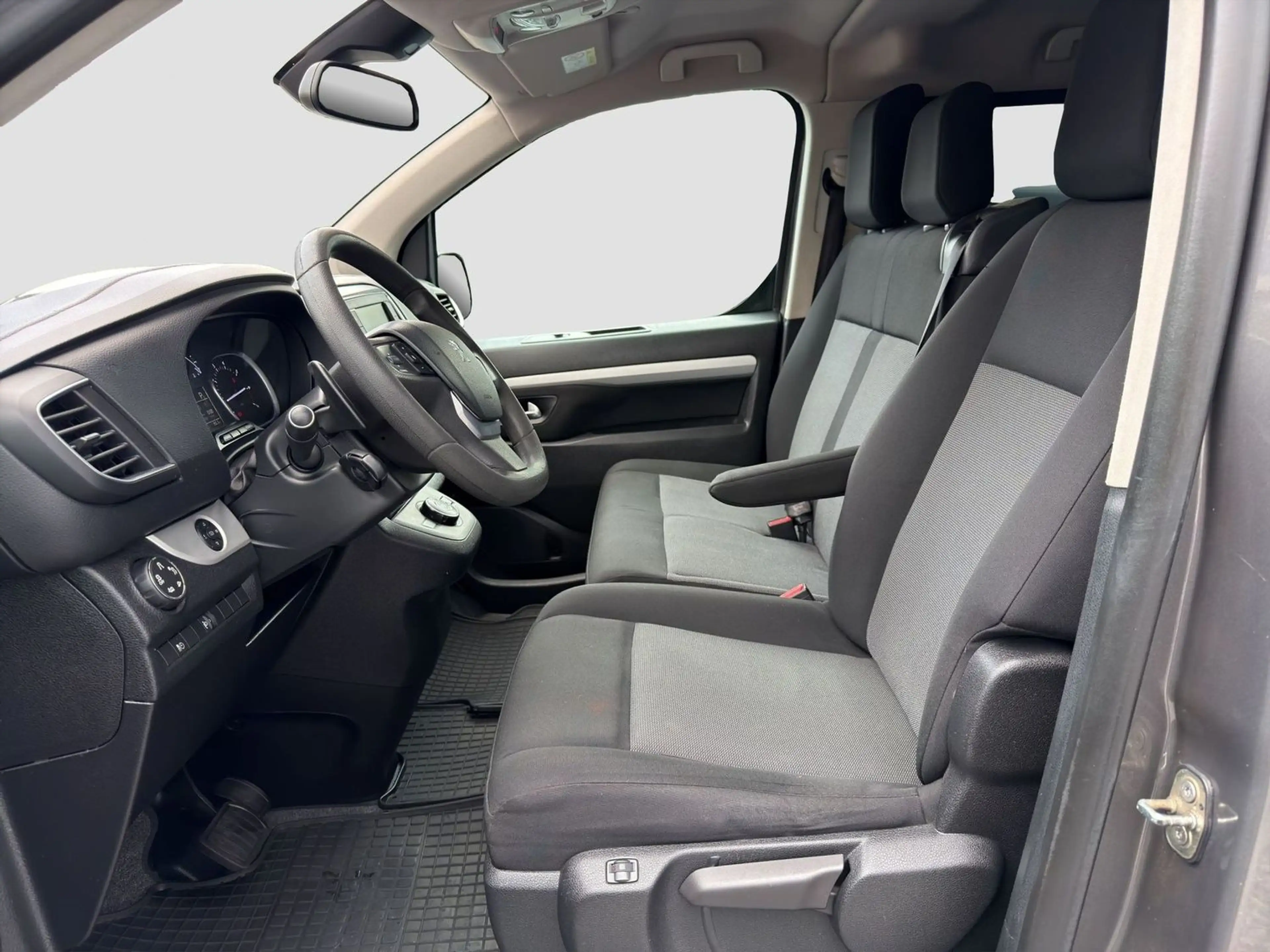 Peugeot Traveller L3 ACC Navi HuD Xenon Standheizung AHK — photo 10
