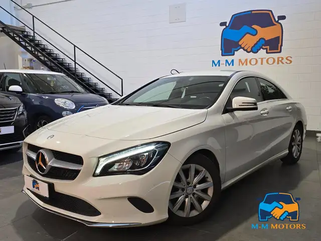 Mercedes-Benz CLA 250 CLA 180 d Sport