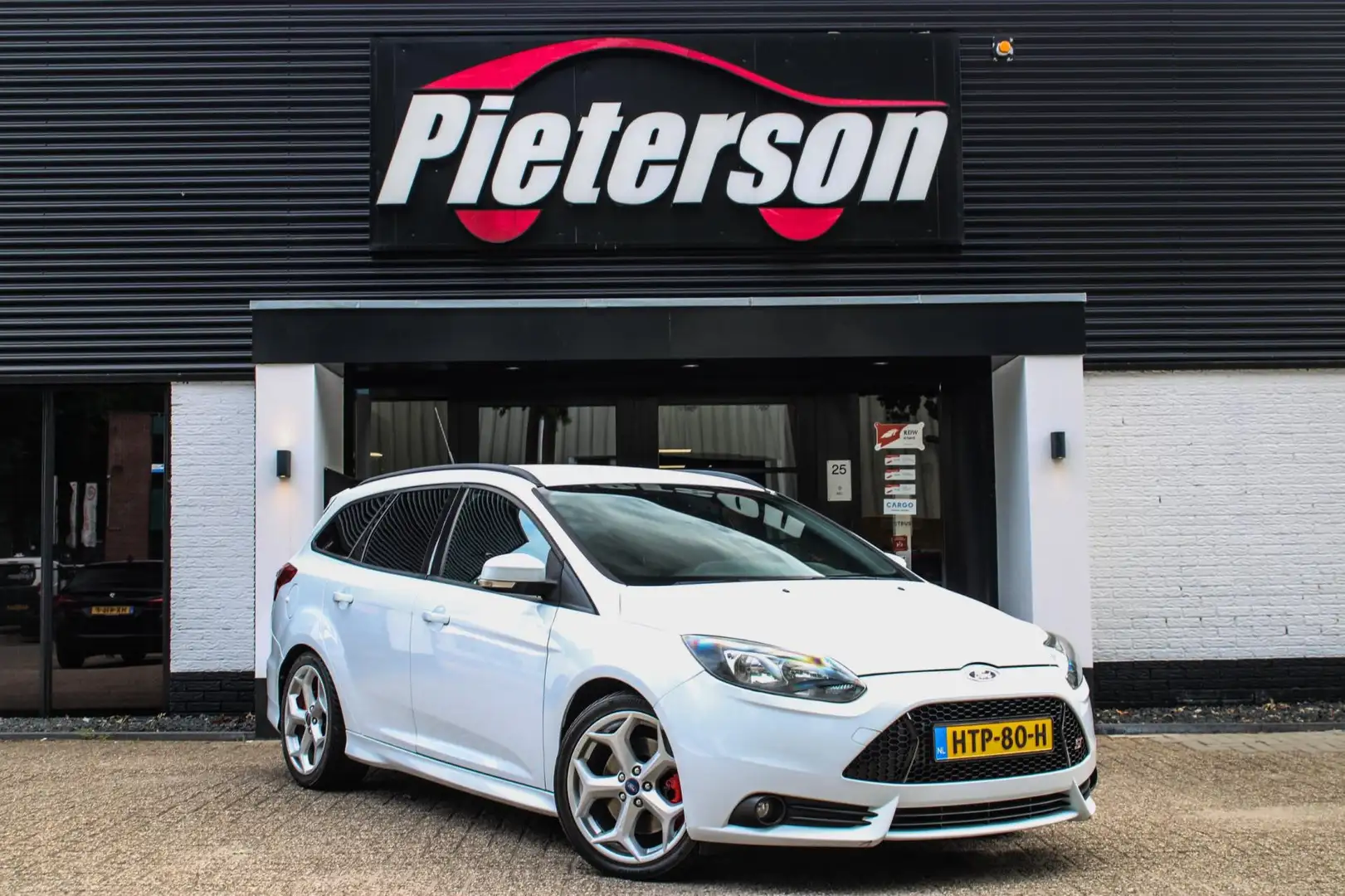 Ford Focus Wagon 2.0 EcoBoost ST-2 STOELVERWARMING Blanco - 1