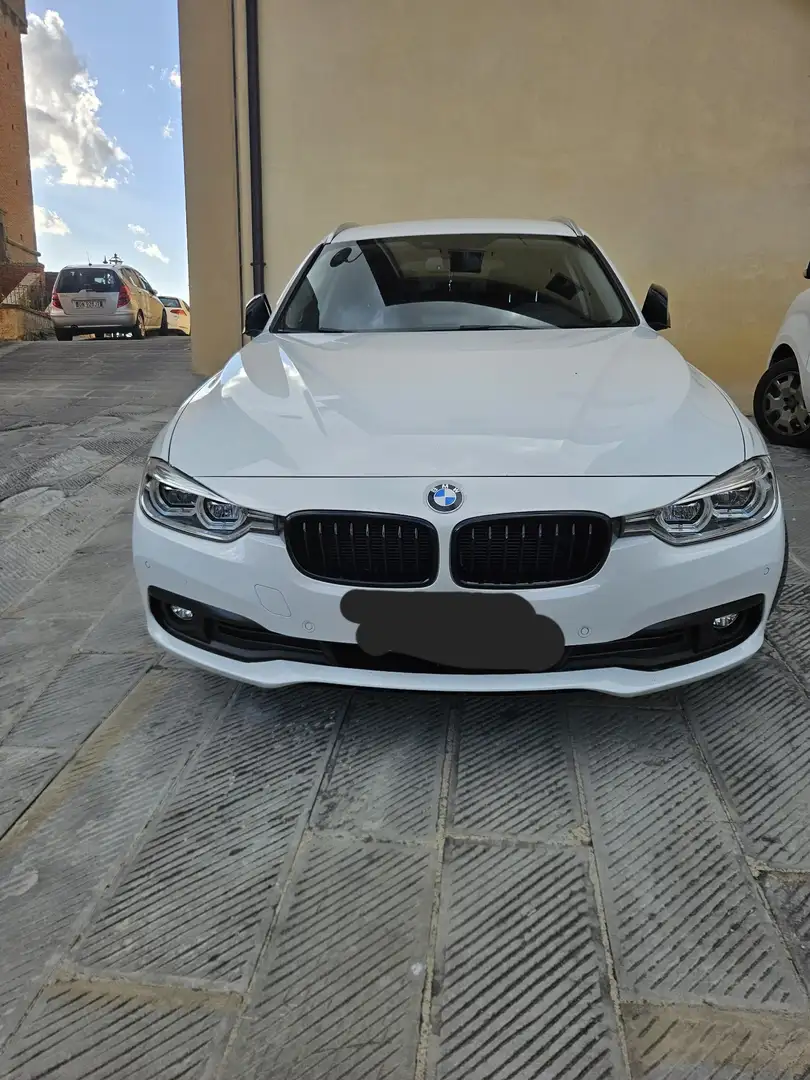 BMW 318 318d Touring Business Advantage auto - 1