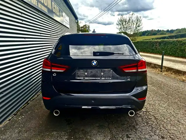BMW X1 view 12