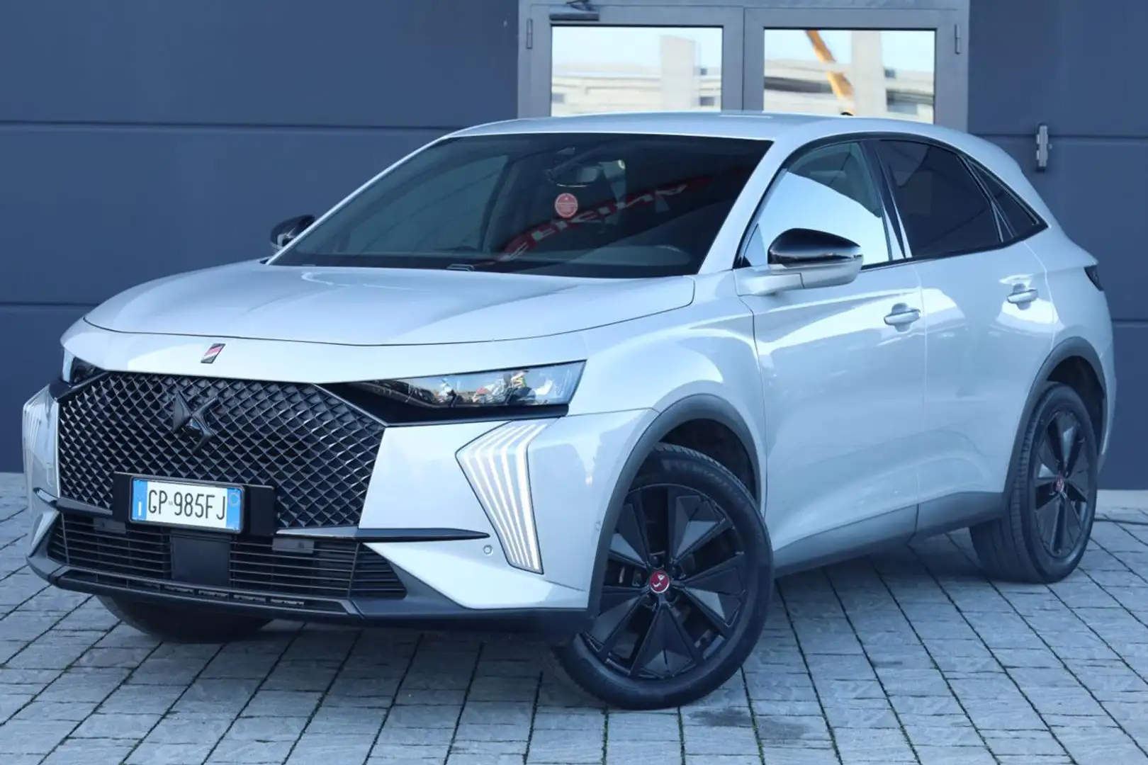 DS Automobiles DS 7 BlueHDi 130 aut. Performance Line Gris - 2