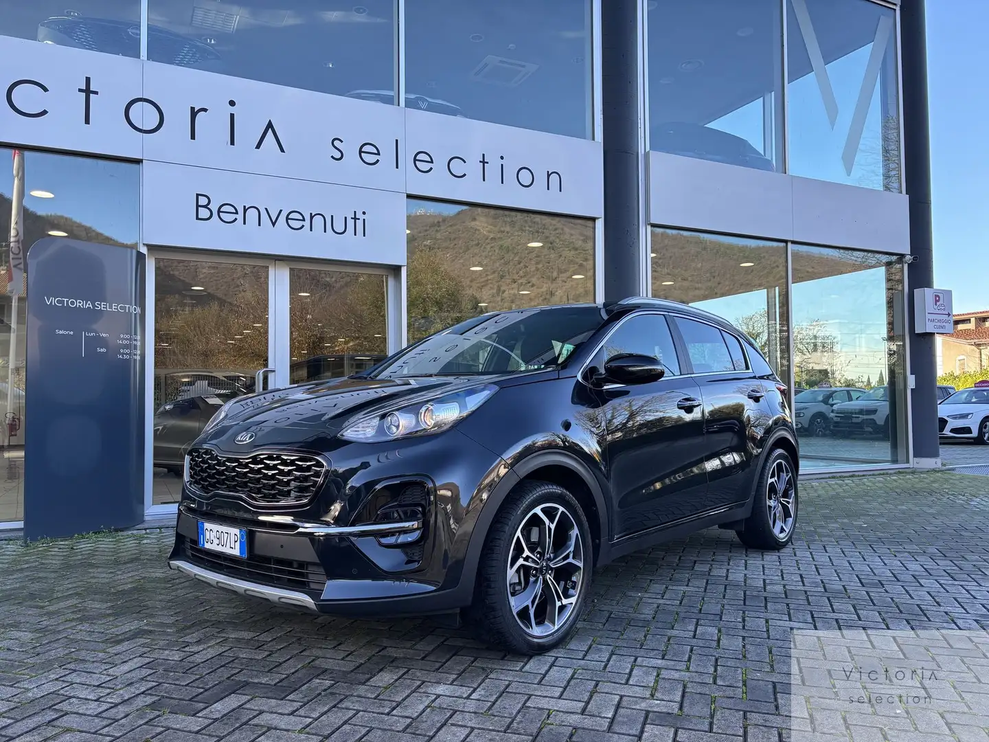 Kia Sportage 1.6 MHEV 136CV C.AUTOMATICO GT LINE 2WD NAVIGATORE Nero - 2