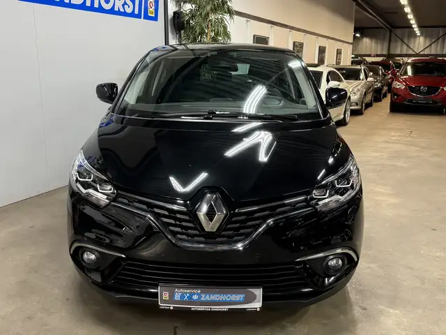 Renault Scenic view 2