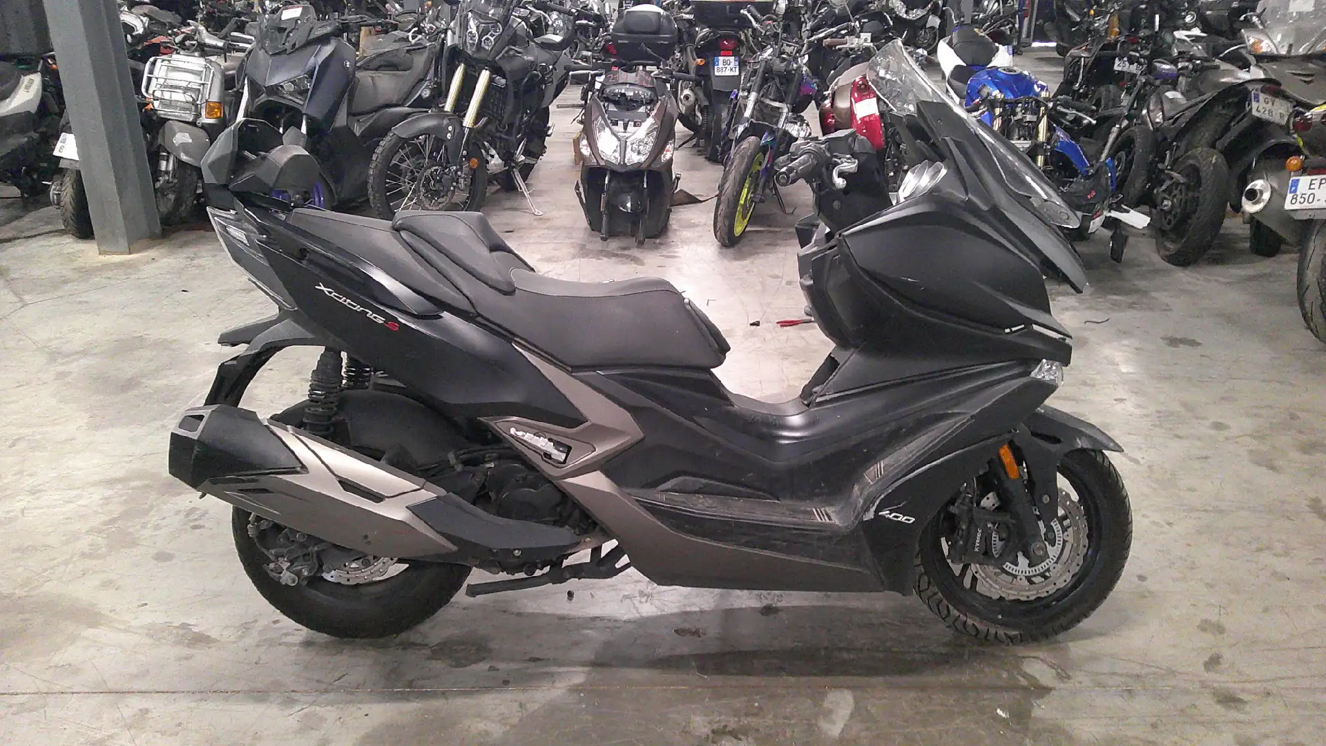 Kymco Xciting 400i - 1