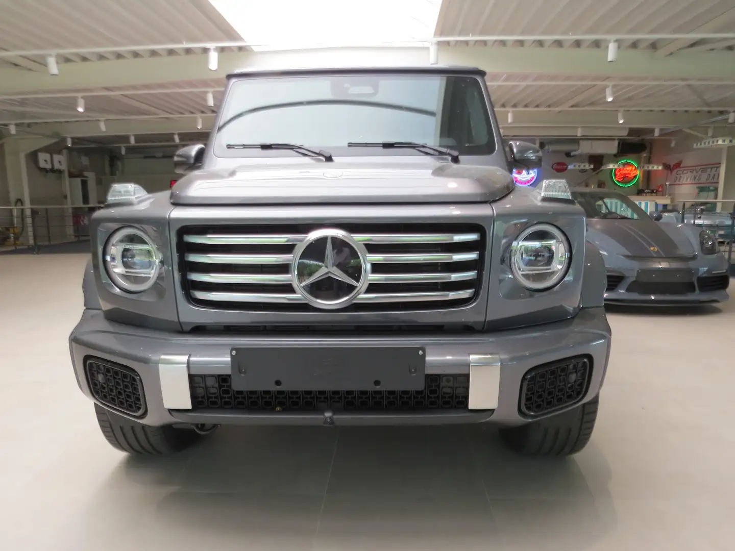 Mercedes-Benz G 450 Grijs - 2