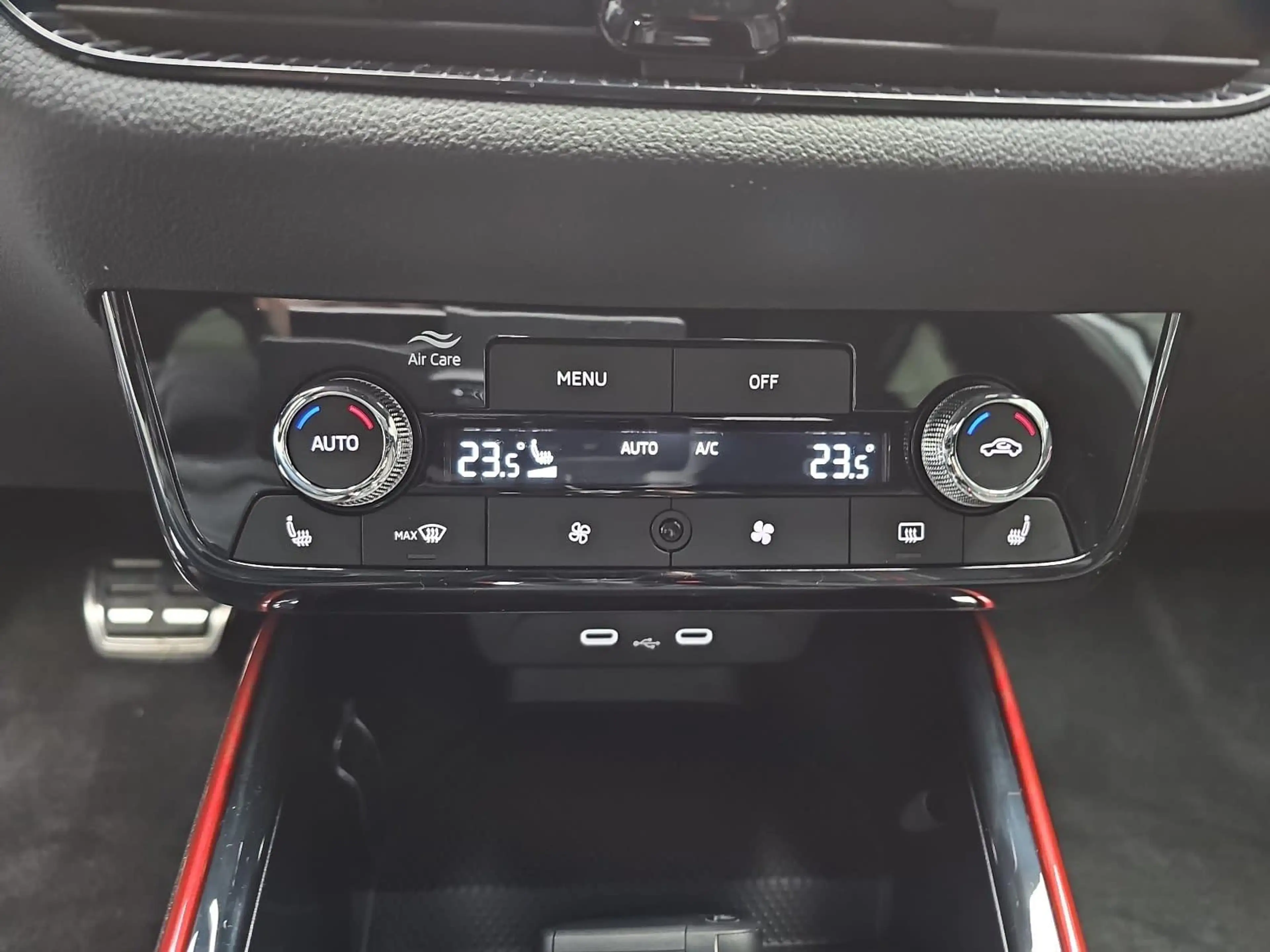 Skoda Fabia FABIA 1.0 TSI DSG MONTE CARLO LED KLIMAAUTO WINTER — photo 12