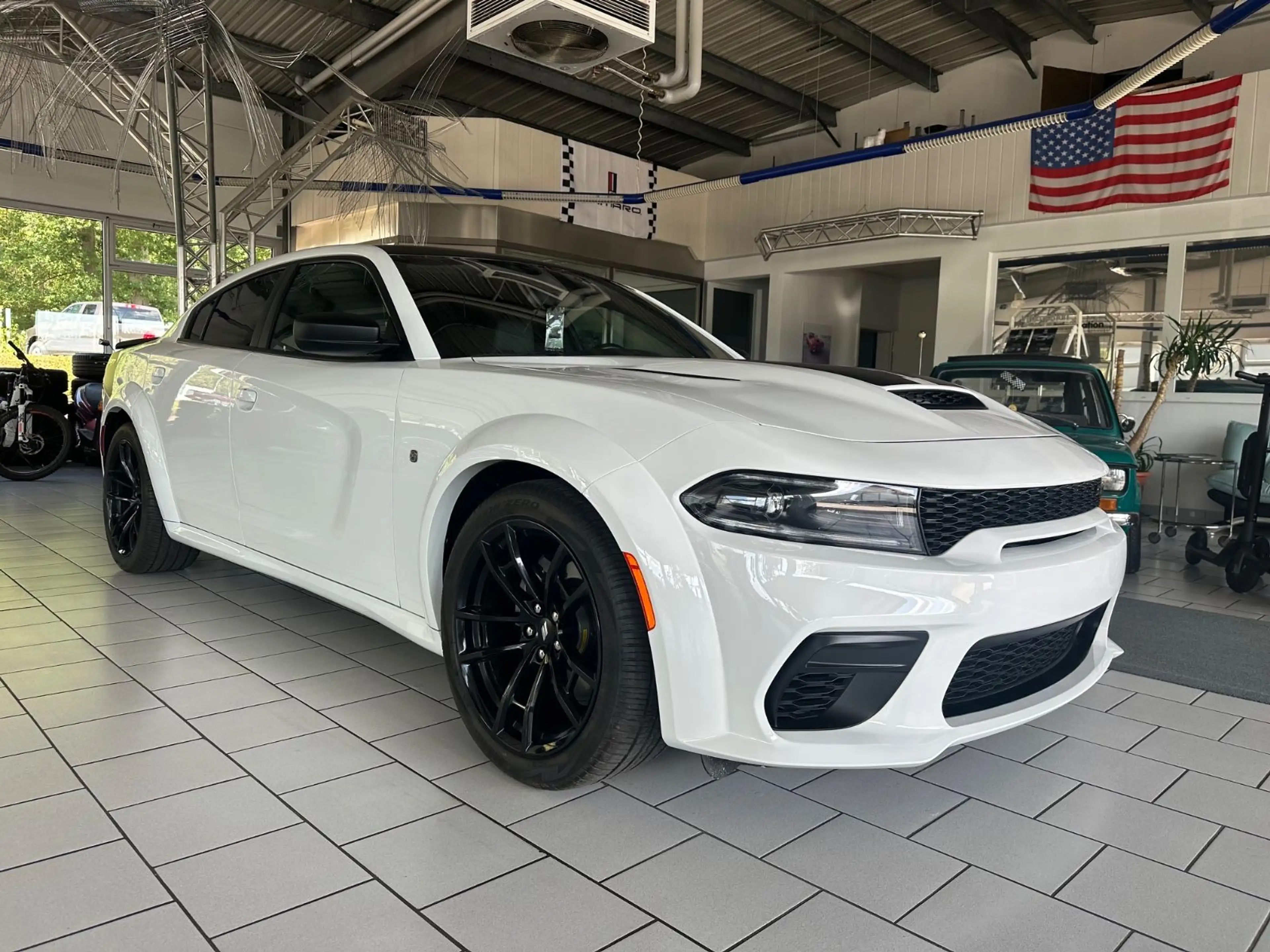Dodge Charger 5,7 R/T Widebody Kamera Leder LED — photo 2