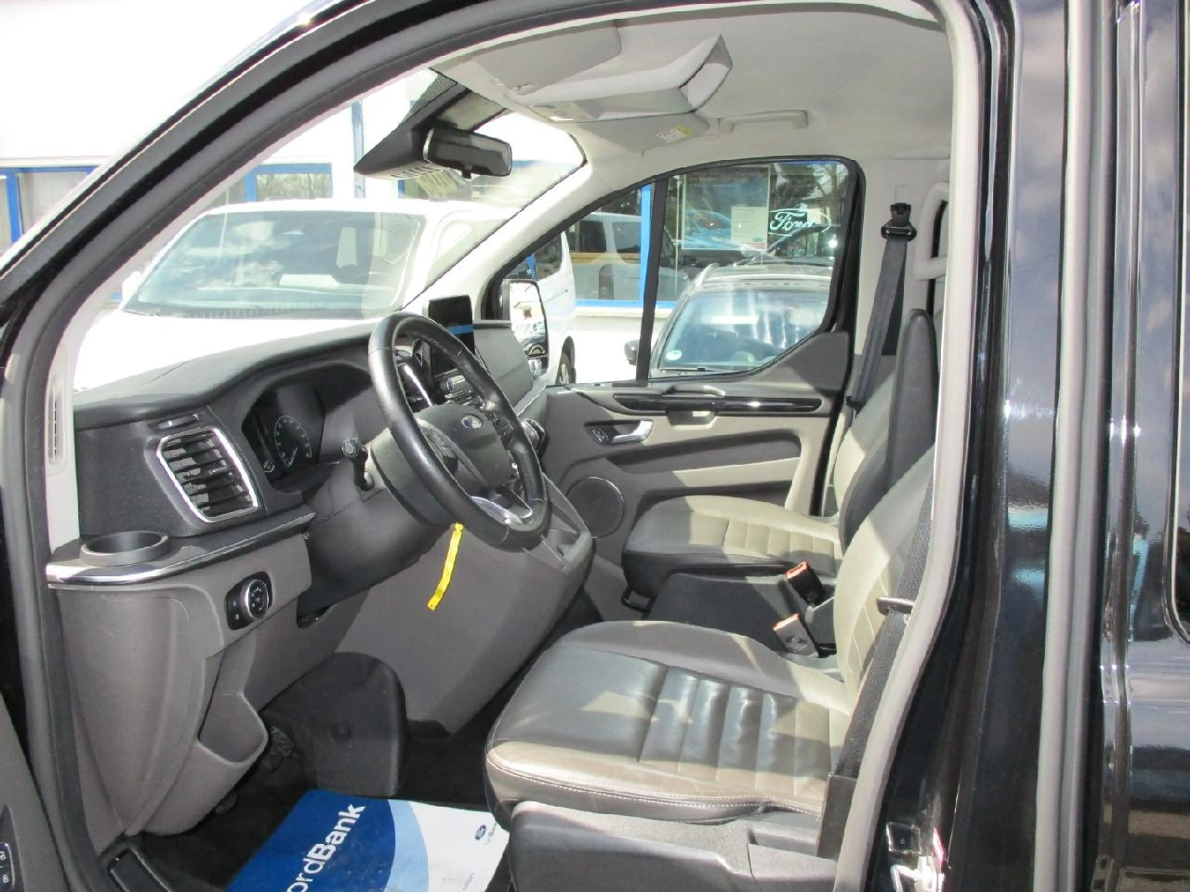 Ford Tourneo Tourneo Custom 320L1 TitaniumX, FGS 5J — photo 5