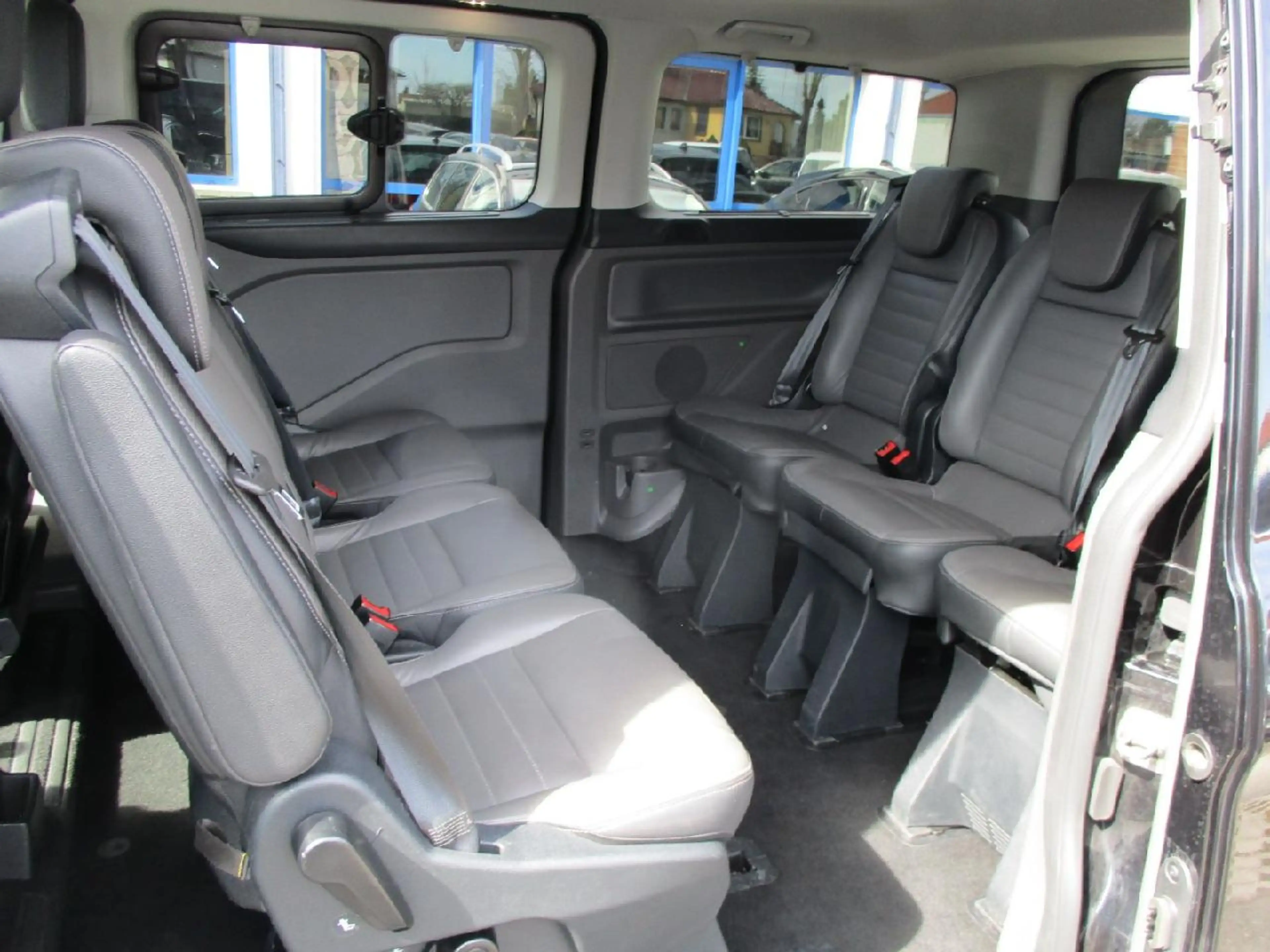 Ford Tourneo Tourneo Custom 320L1 TitaniumX, FGS 5J — photo 17