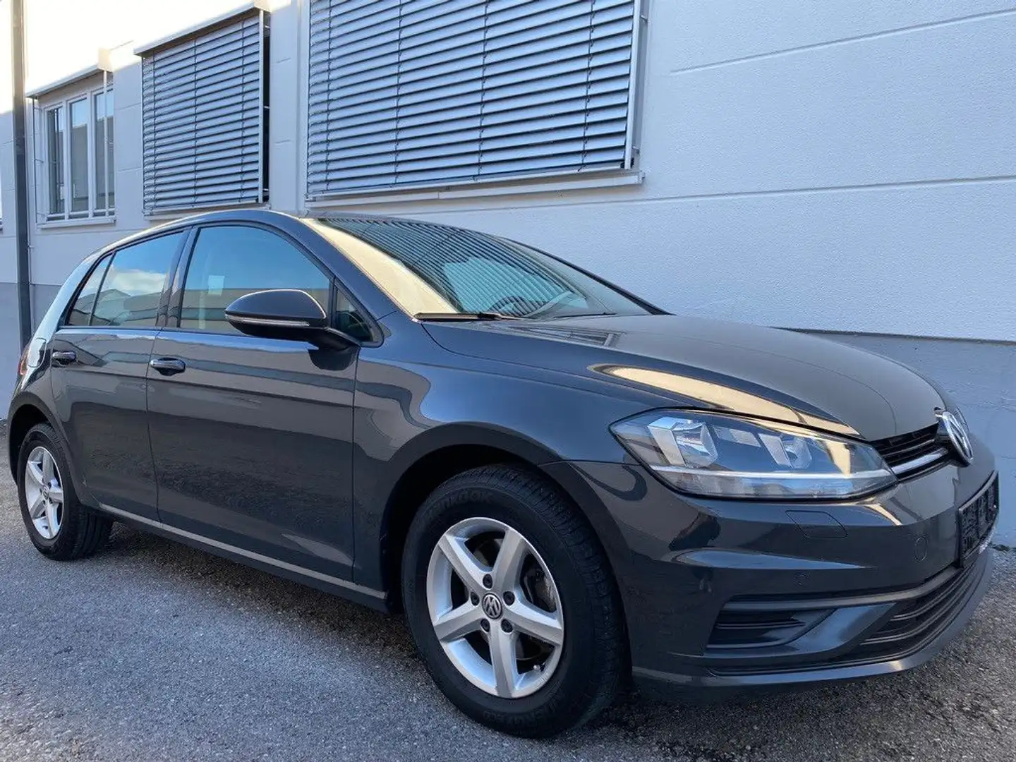 Volkswagen Golf 7 1.6 TDI Lim. Trendline BMT/Start-Stopp Gris - 2