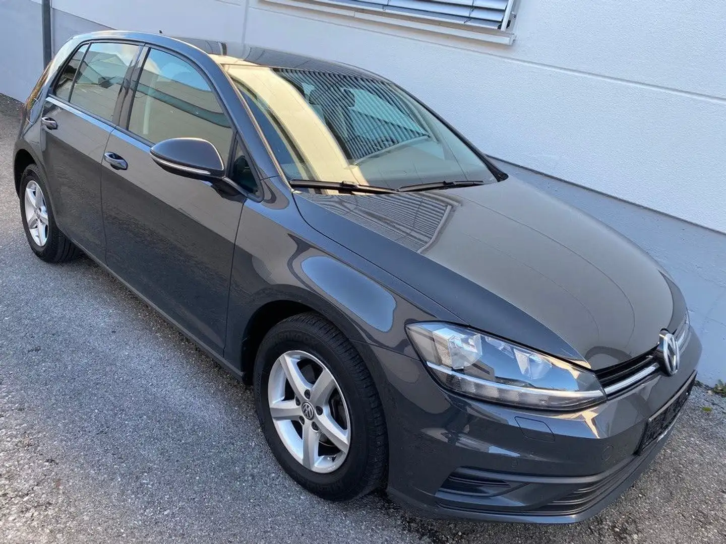 Volkswagen Golf 7 1.6 TDI Lim. Trendline BMT/Start-Stopp Gris - 1