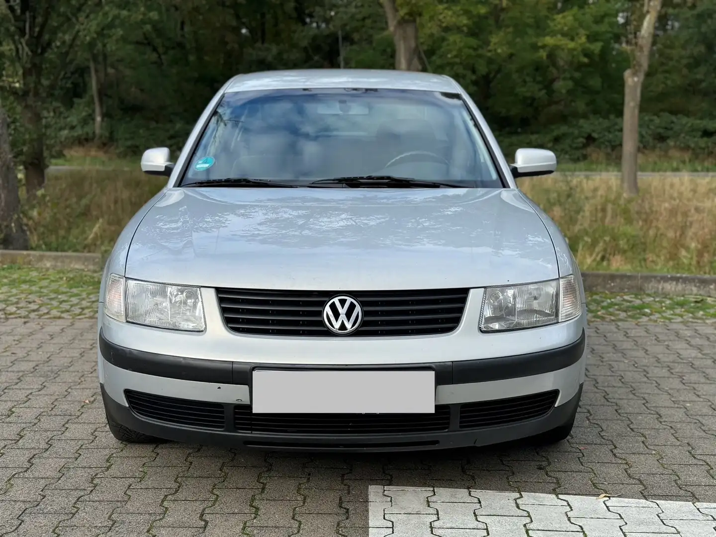 Volkswagen Passat 1.8 5V Comfortline Argintiu - 1