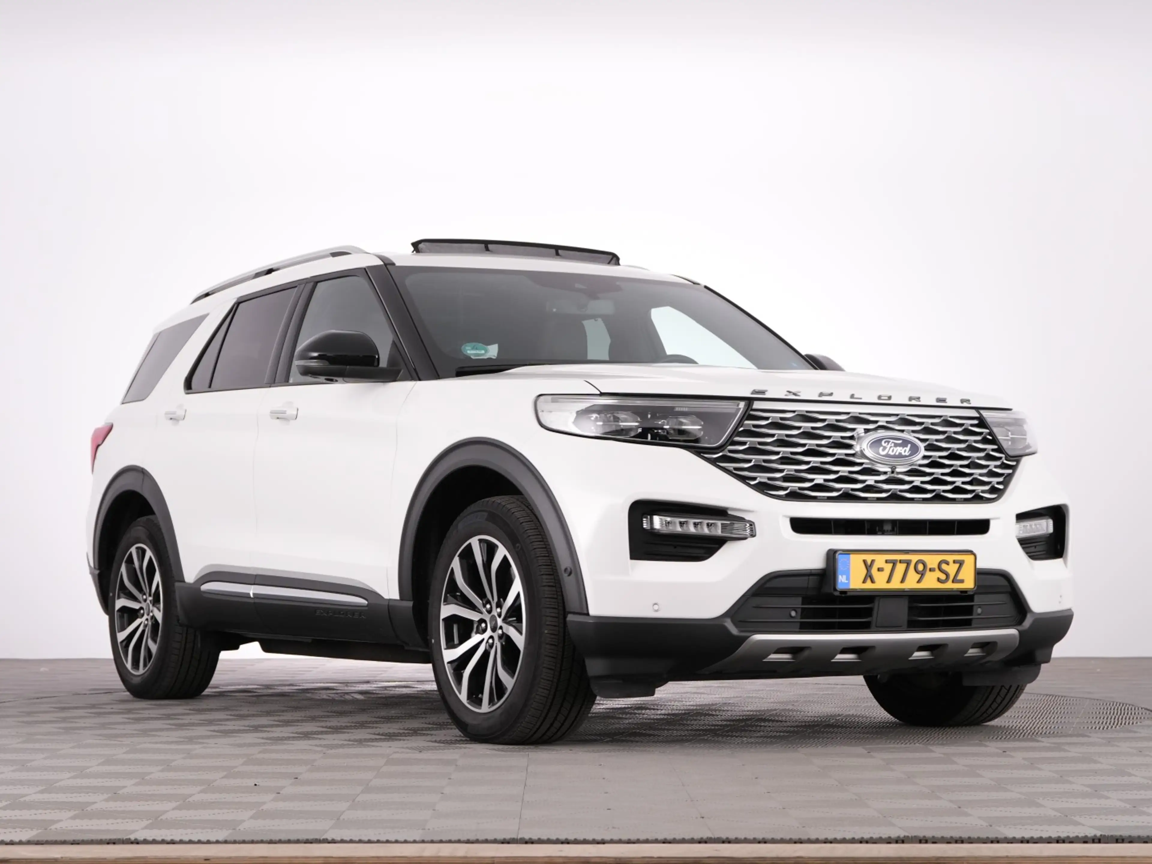 Ford Explorer 3.0 V6 Ecoboost PHEV ST-Line Platinum 7P. | B&O | — photo 25