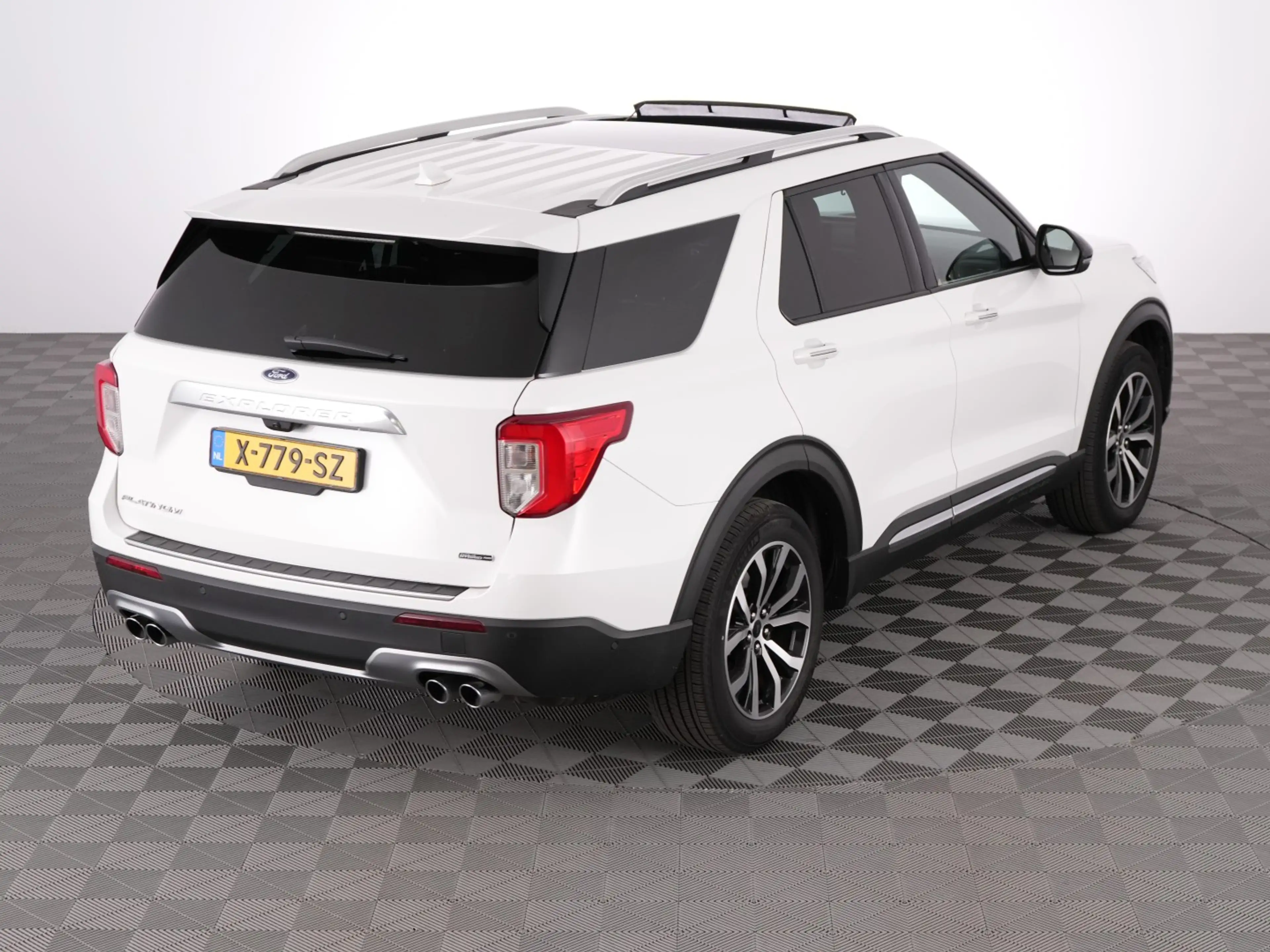 Ford Explorer 3.0 V6 Ecoboost PHEV ST-Line Platinum 7P. | B&O | — photo 24